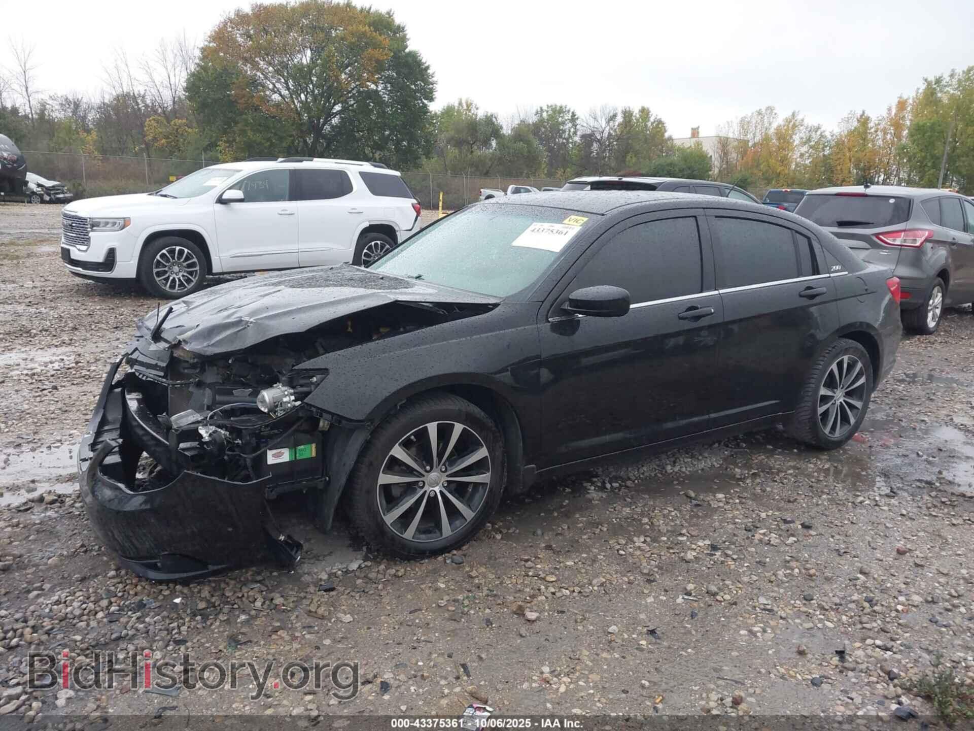 2014 CHRYSLER 200 - VIN: 1C3CCBBB8EN150810 - Photo 2