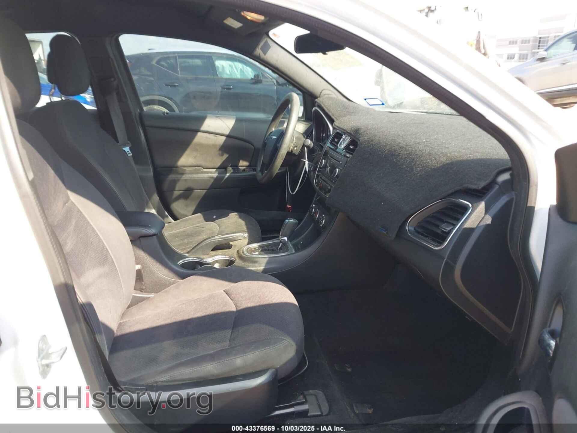 2013 CHRYSLER 200 - VIN: 1C3CCBAB1DN671688 - Фото 5
