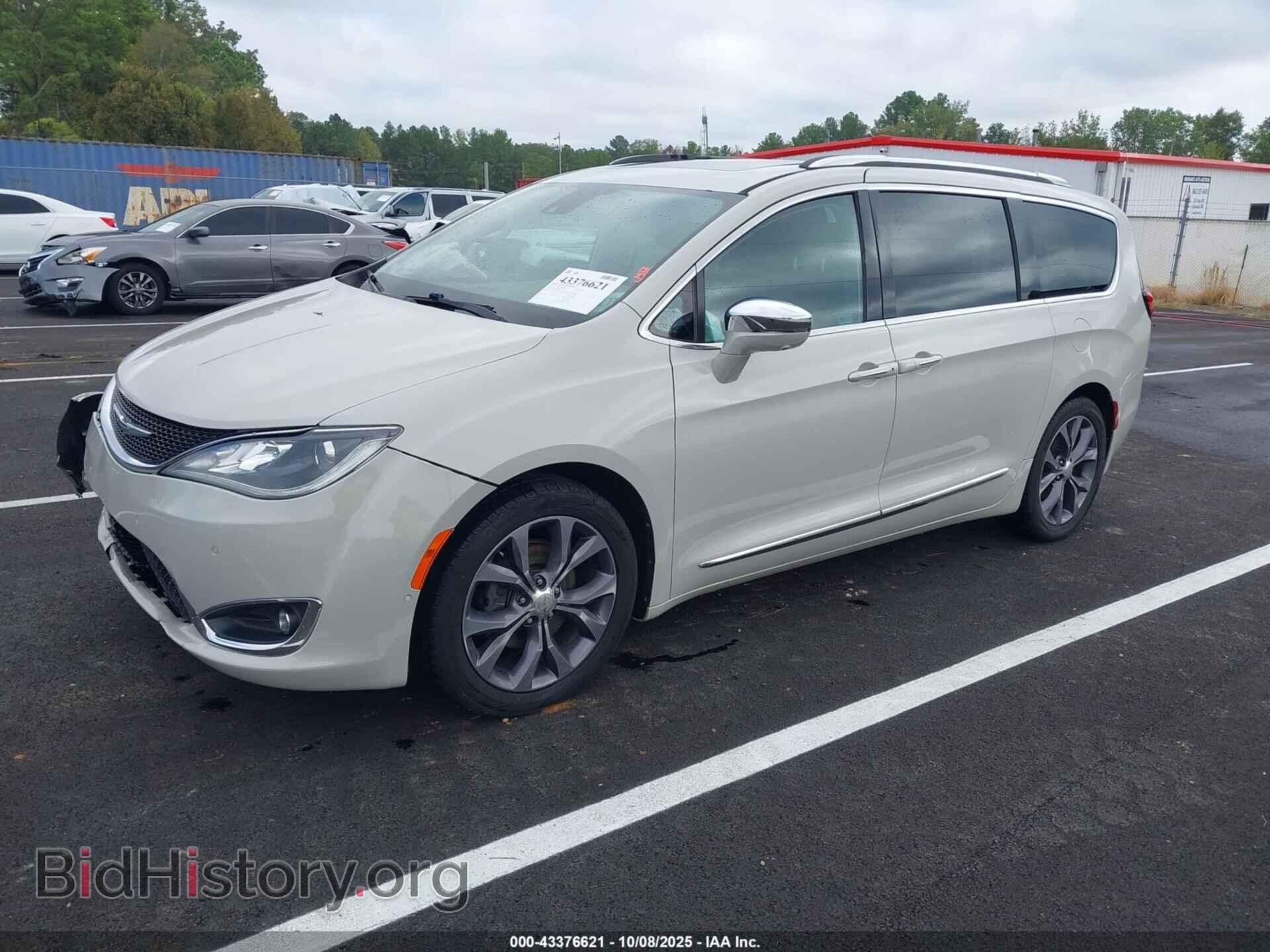 2017 CHRYSLER PACIFICA - VIN: 2C4RC1GG5HR570312 - Фото 2