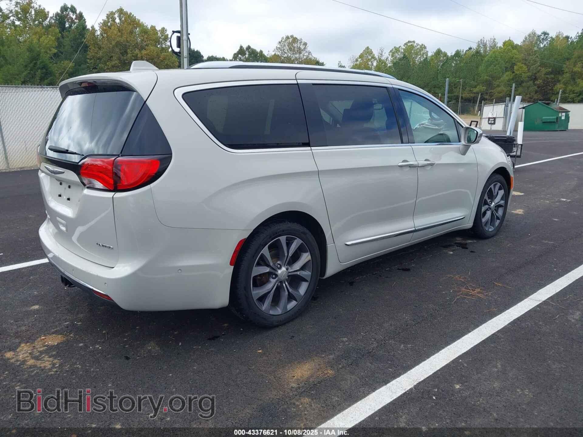 2017 CHRYSLER PACIFICA - VIN: 2C4RC1GG5HR570312 - Фото 4