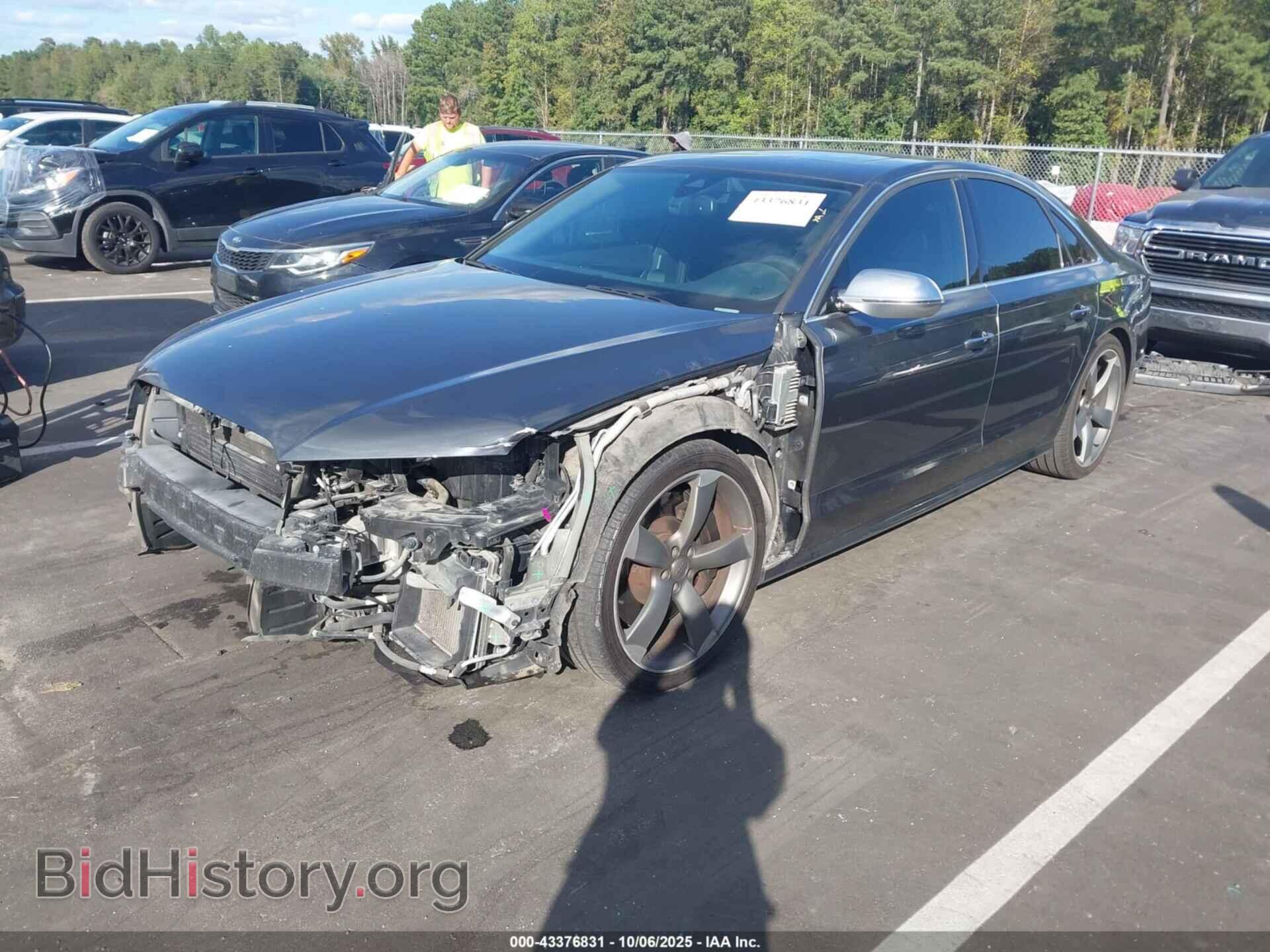 2014 AUDI S8 - VIN: WAUD2AFD9EN004471 - Фото 2