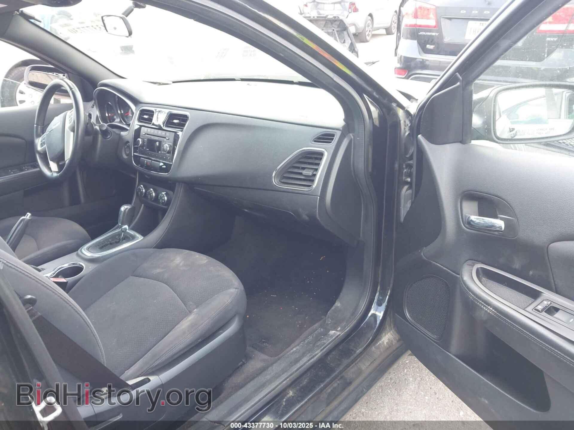 2013 CHRYSLER 200 - VIN: 1C3CCBBG1DN678635 - Фото 5