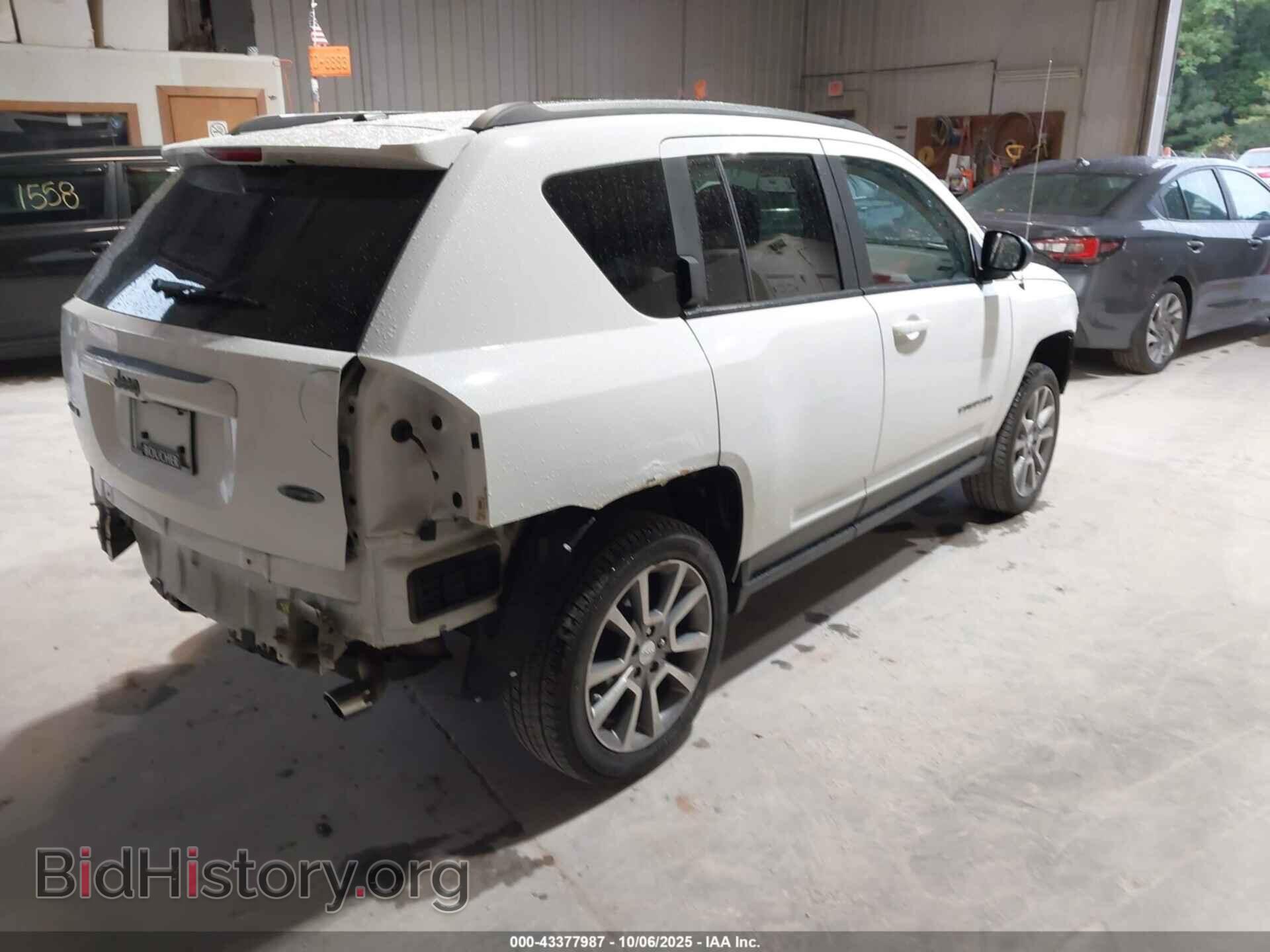 2016 JEEP COMPASS - VIN: 1C4NJDBB5GD587159 - Фото 4