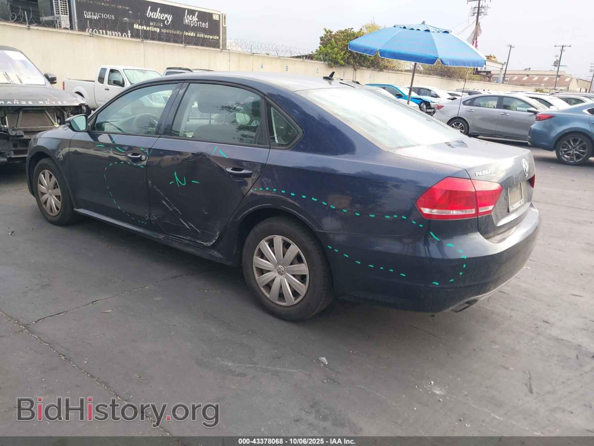 2012 VOLKSWAGEN PASSAT - VIN: 1VWAP7A33CC072411 - Фото 3