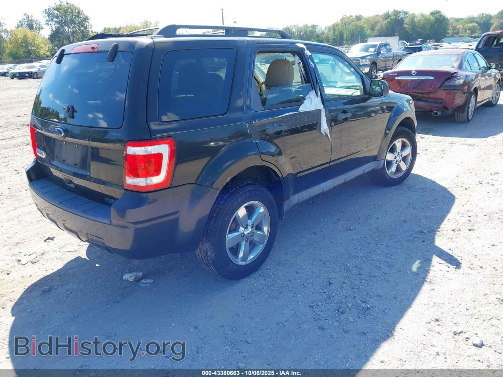 2011 FORD ESCAPE - VIN: 1FMCU0D72BKA03008 - Фото 4