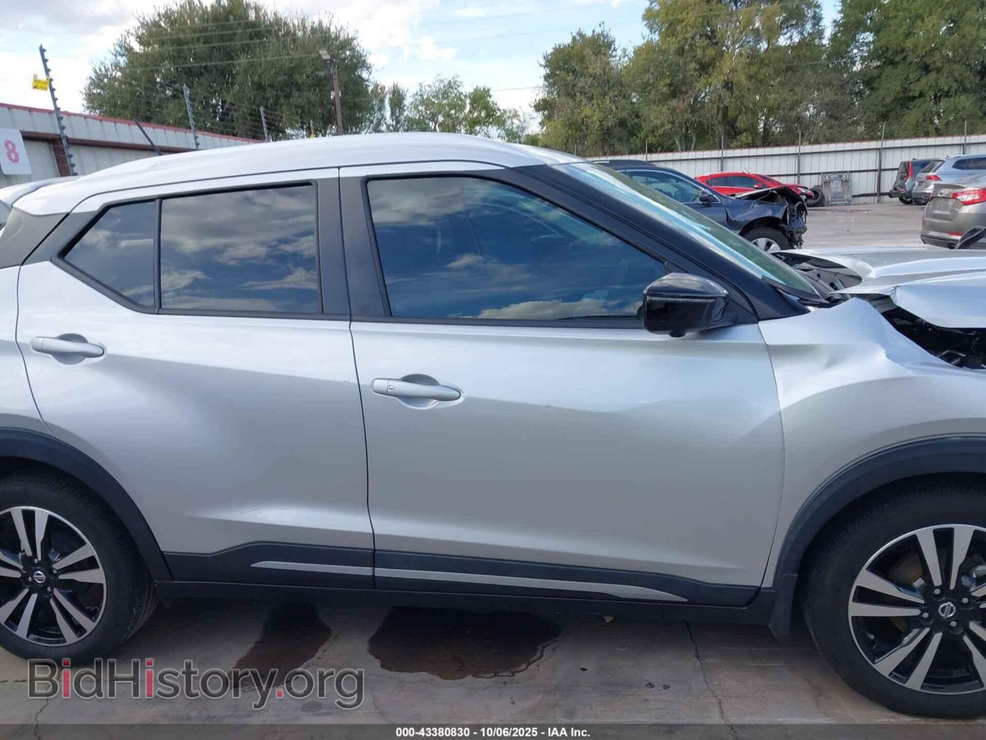 2019 NISSAN KICKS - VIN: 3N1CP5CU3KL555098 - Фото 13