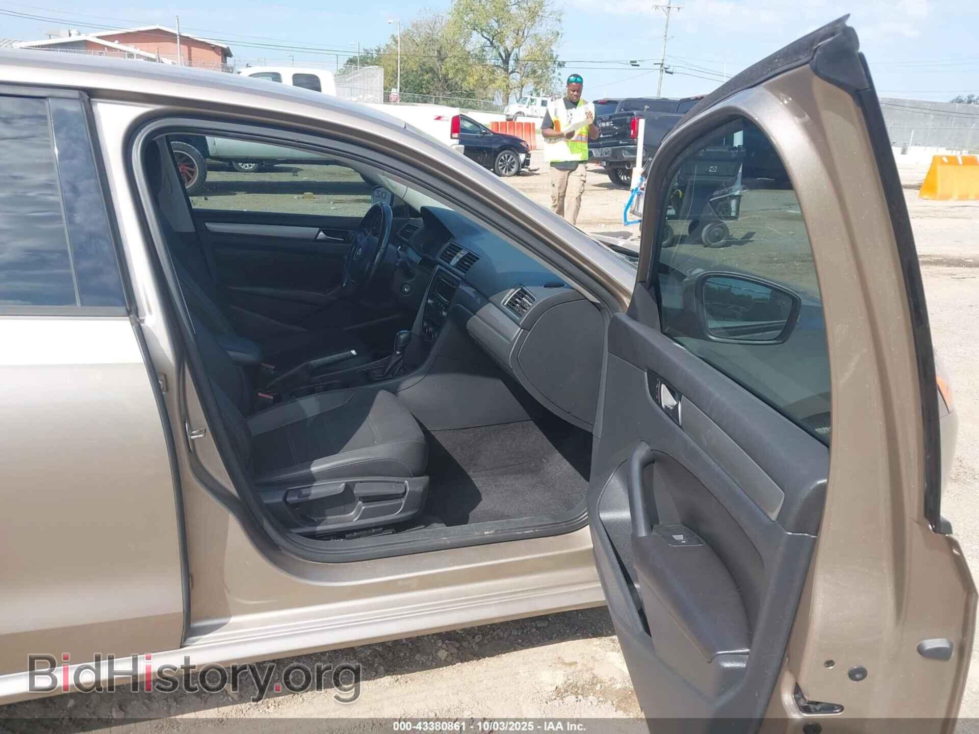 2015 VOLKSWAGEN PASSAT - VIN: 1VWAT7A30FC018595 - Фото 5