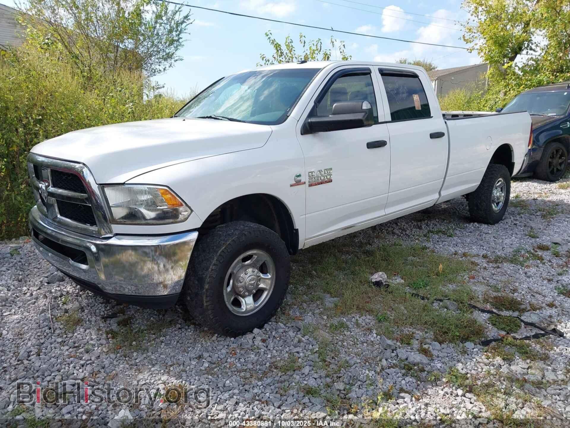 2014 RAM 2500 - VIN: 3C6UR5HL3EG156627 - Фото 2