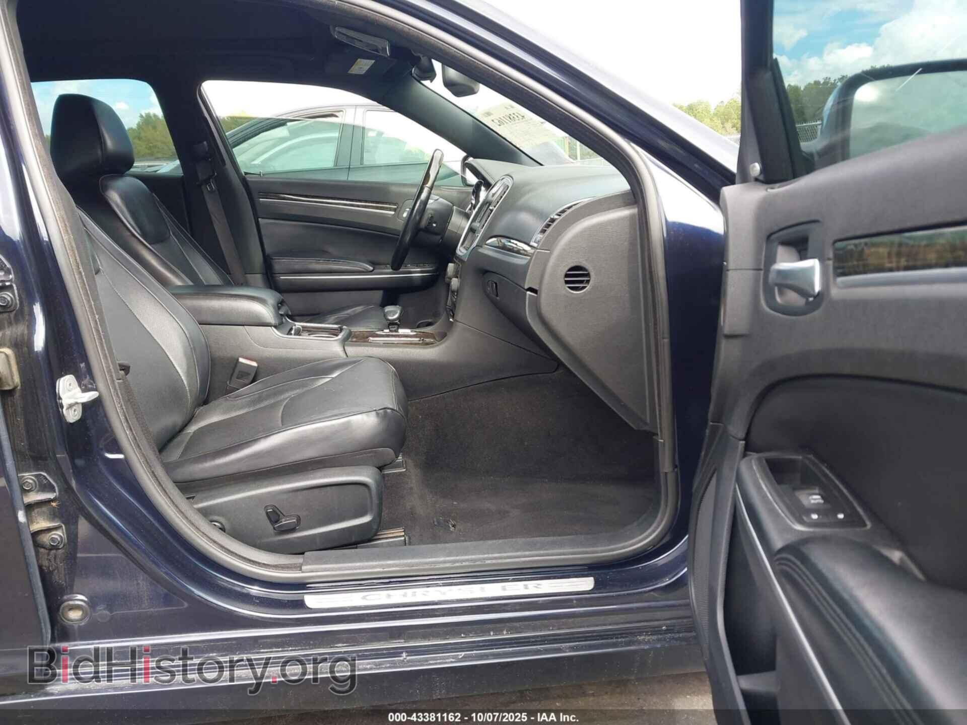 2012 CHRYSLER 300 - VIN: 2C3CCACG5CH136955 - Фото 5