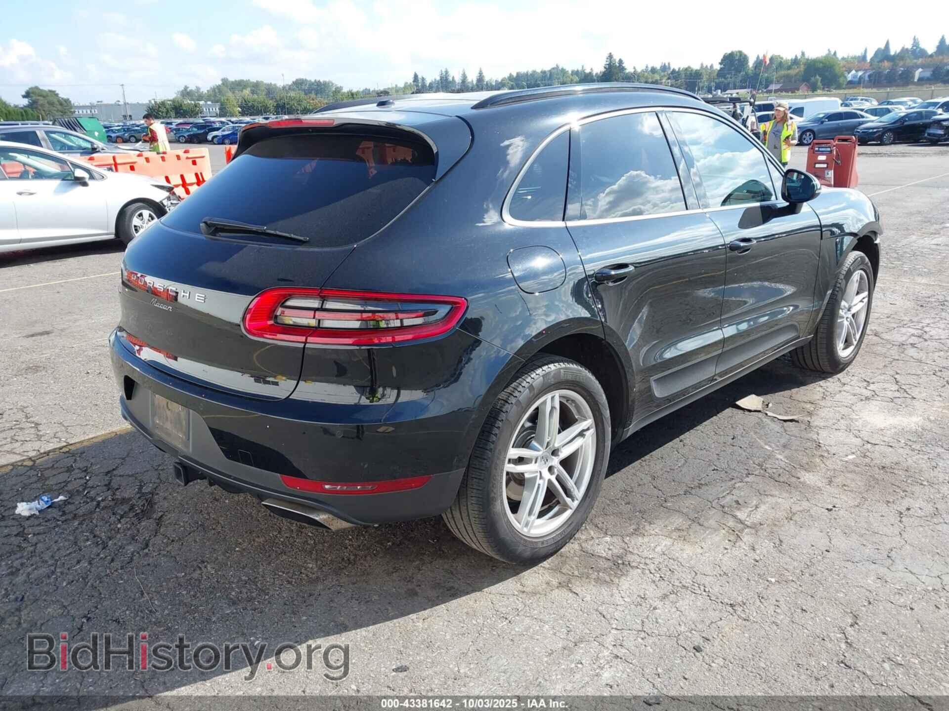 2017 PORSCHE MACAN - VIN: WP1AA2A50HLB82637 - Photo 4