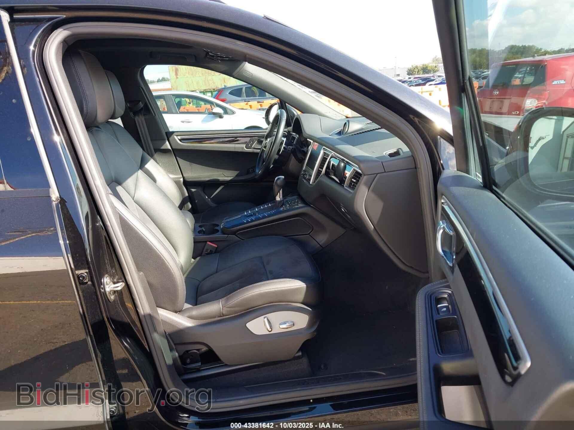 2017 PORSCHE MACAN - VIN: WP1AA2A50HLB82637 - Photo 5