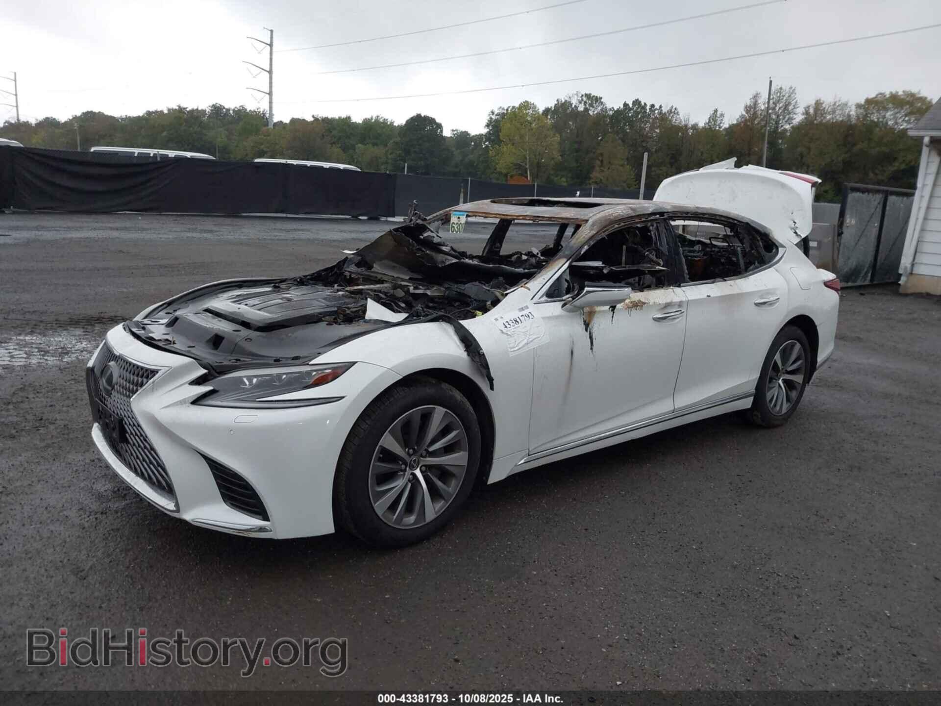 2018 LEXUS LS 500 - VIN: JTHC51FF0J5001460 - Фото 2
