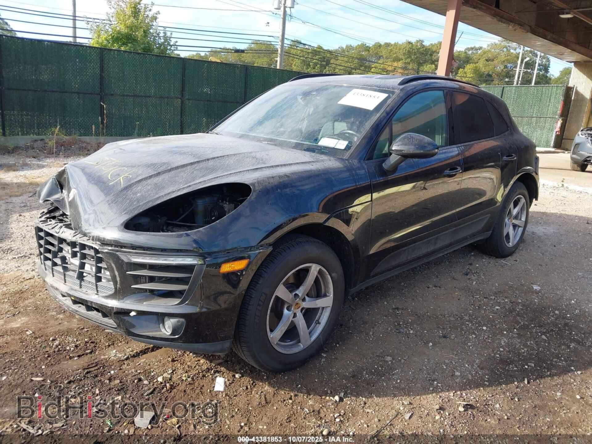 2017 PORSCHE MACAN - VIN: WP1AA2A59HLB00162 - Photo 2
