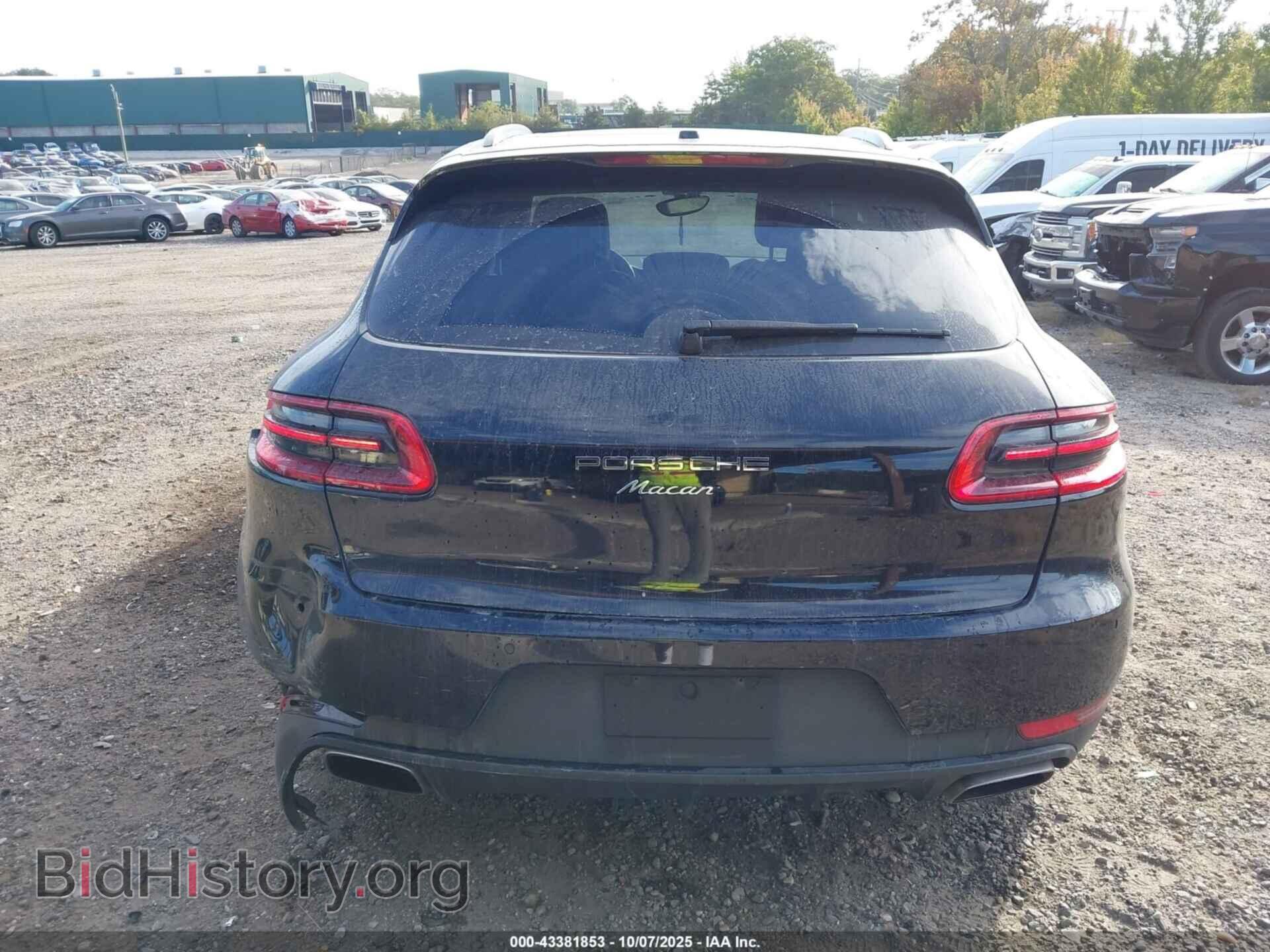 2017 PORSCHE MACAN - VIN: WP1AA2A59HLB00162 - Photo 17