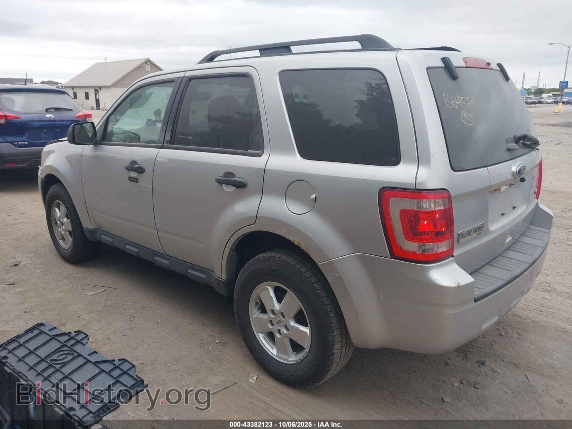 2012 FORD ESCAPE - VIN: 1FMCU0DG1CKB64564 - Фото 3