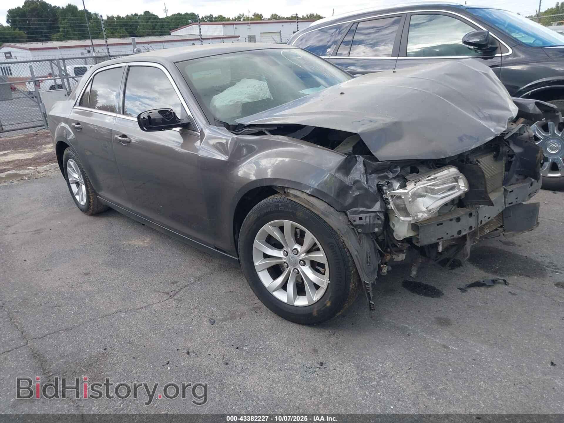 Фотография 2C3CCAAG0FH930625 - CHRYSLER 300 2015