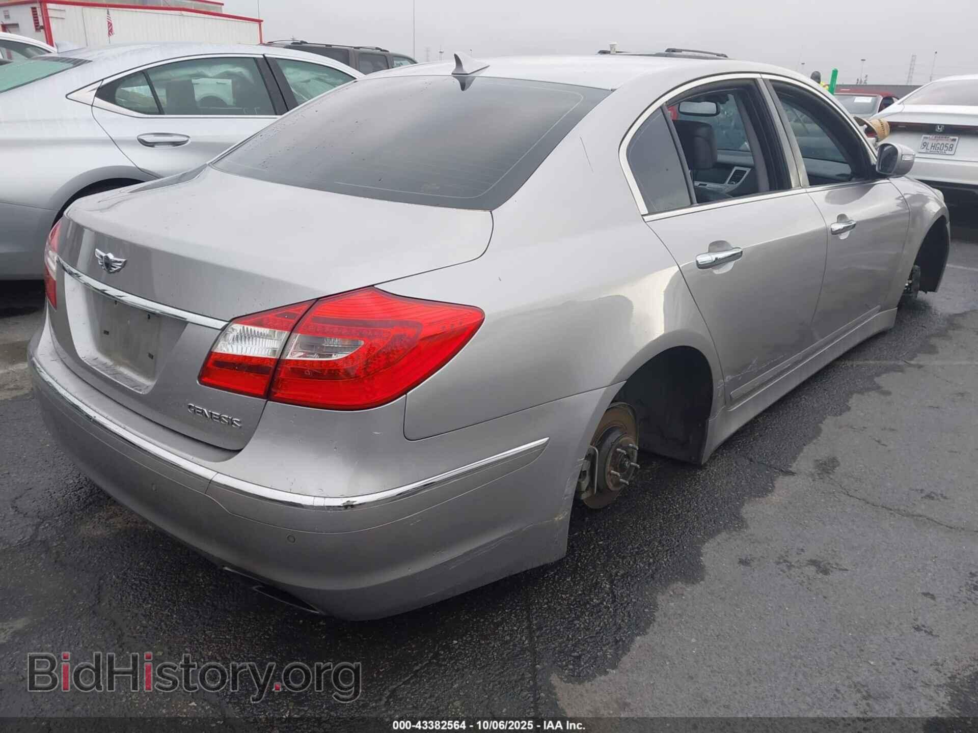 2012 HYUNDAI GENESIS - VIN: KMHGC4DD1CU171293 - Фото 4