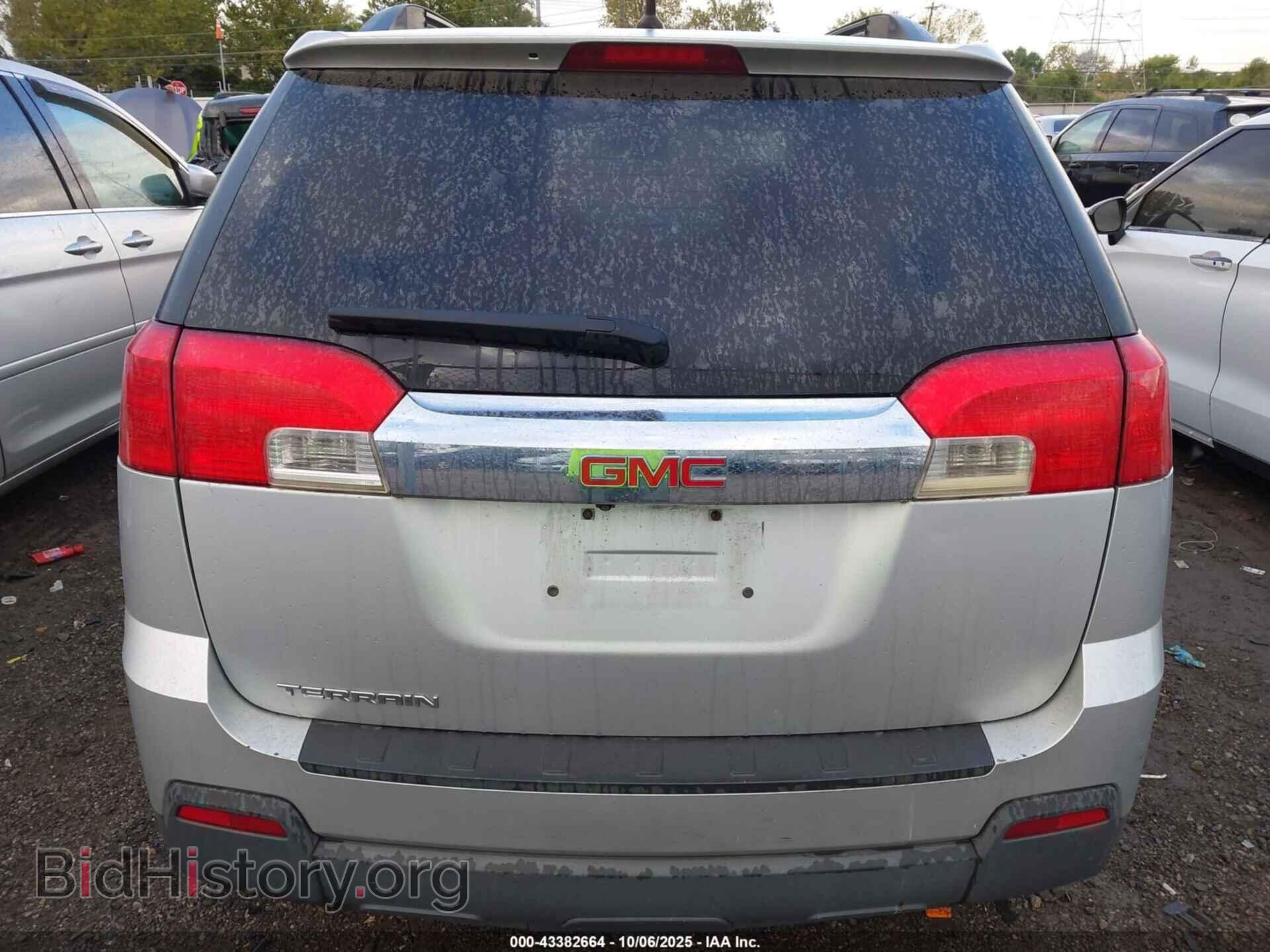 2011 GMC TERRAIN - VIN: 2CTALSEC9B6436306 - Photo 16