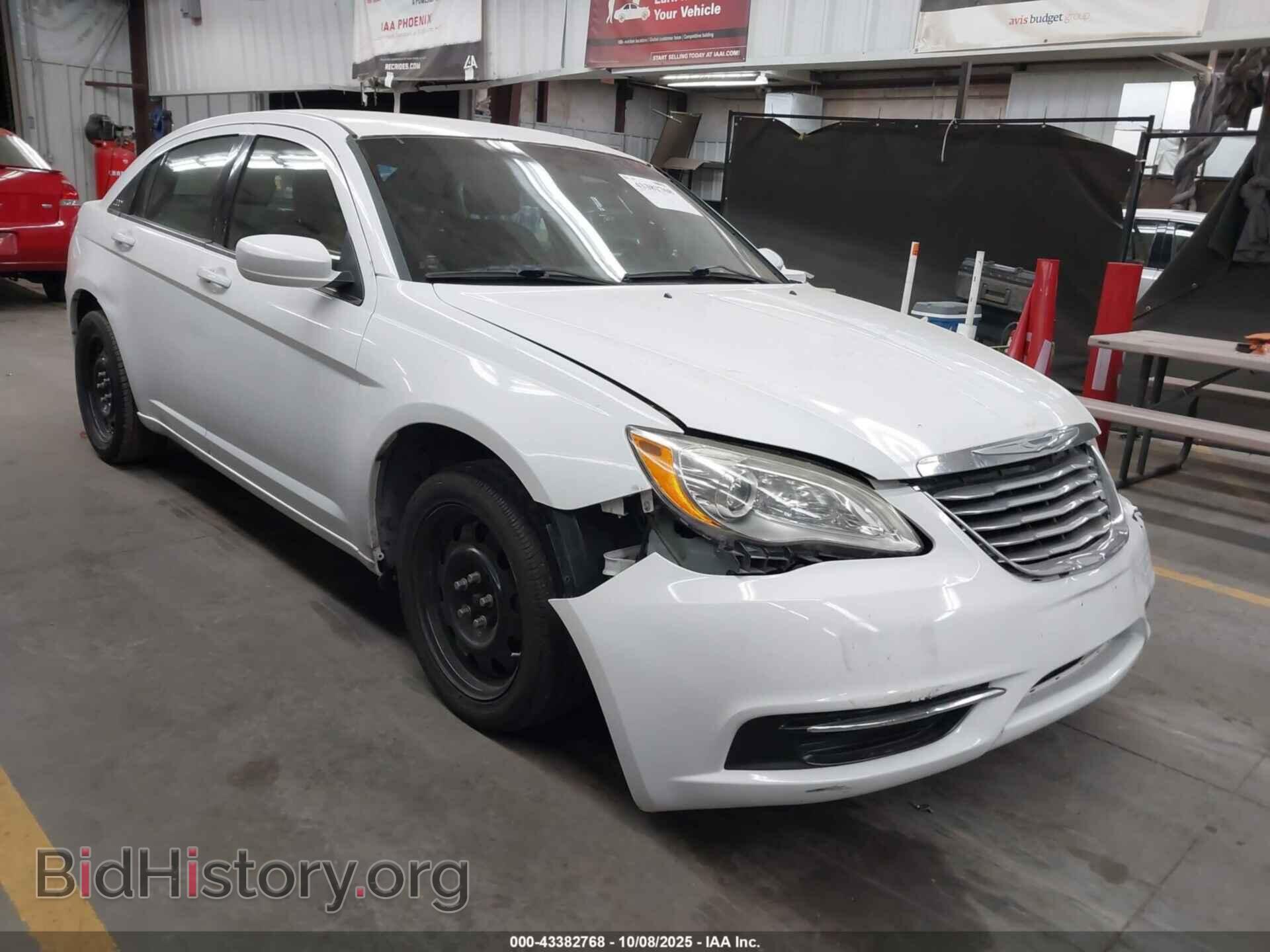 Фотография 1C3CCBAB3EN213040 - CHRYSLER 200 2014