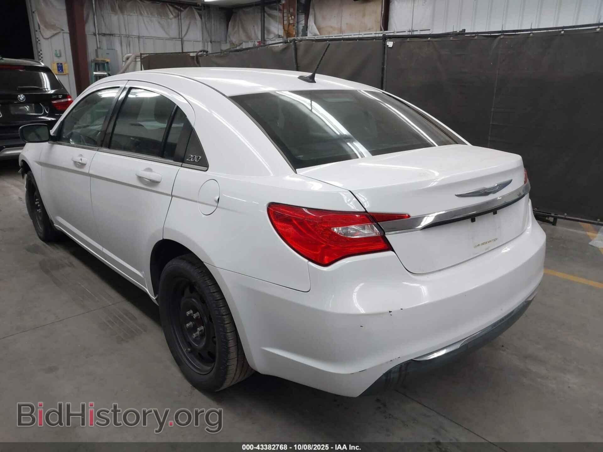 2014 CHRYSLER 200 - VIN: 1C3CCBAB3EN213040 - Фото 3