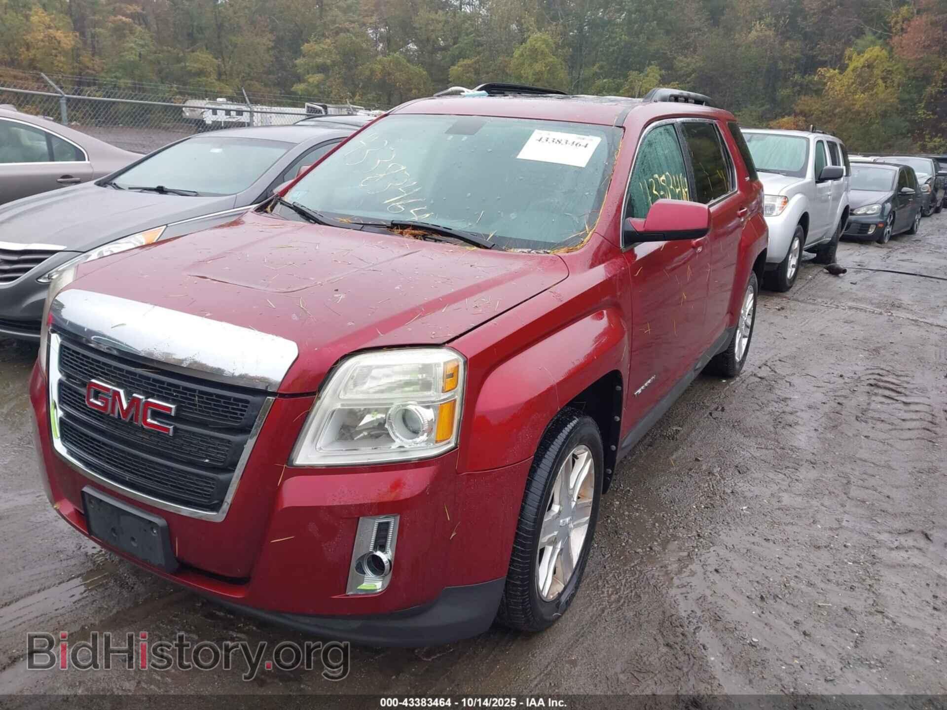 2011 GMC TERRAIN - VIN: 2CTFLTE59B6279597 - Photo 2