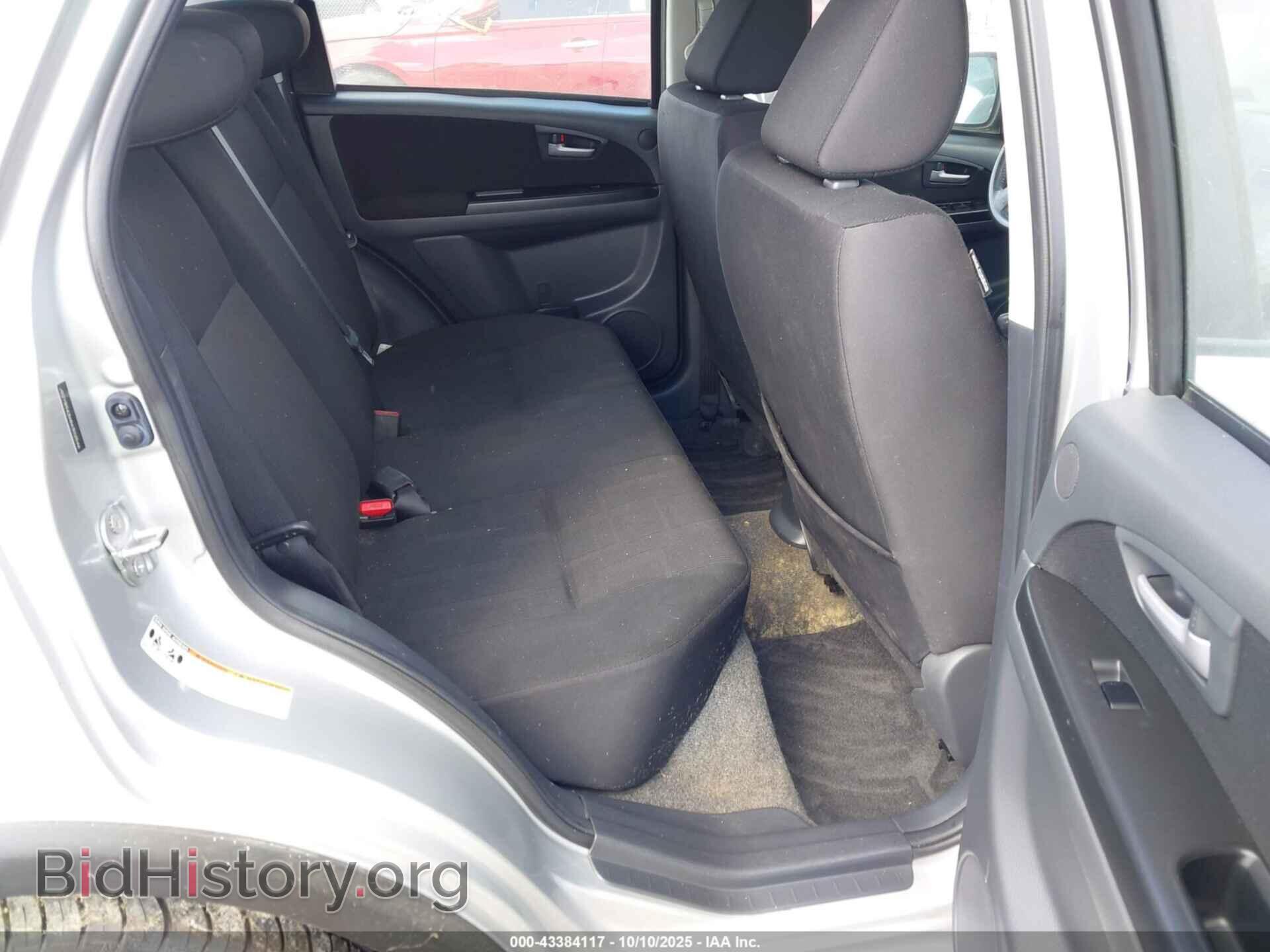 2011 SUZUKI SX4 - VIN: JS2YB5A36B6302546 - Photo 8