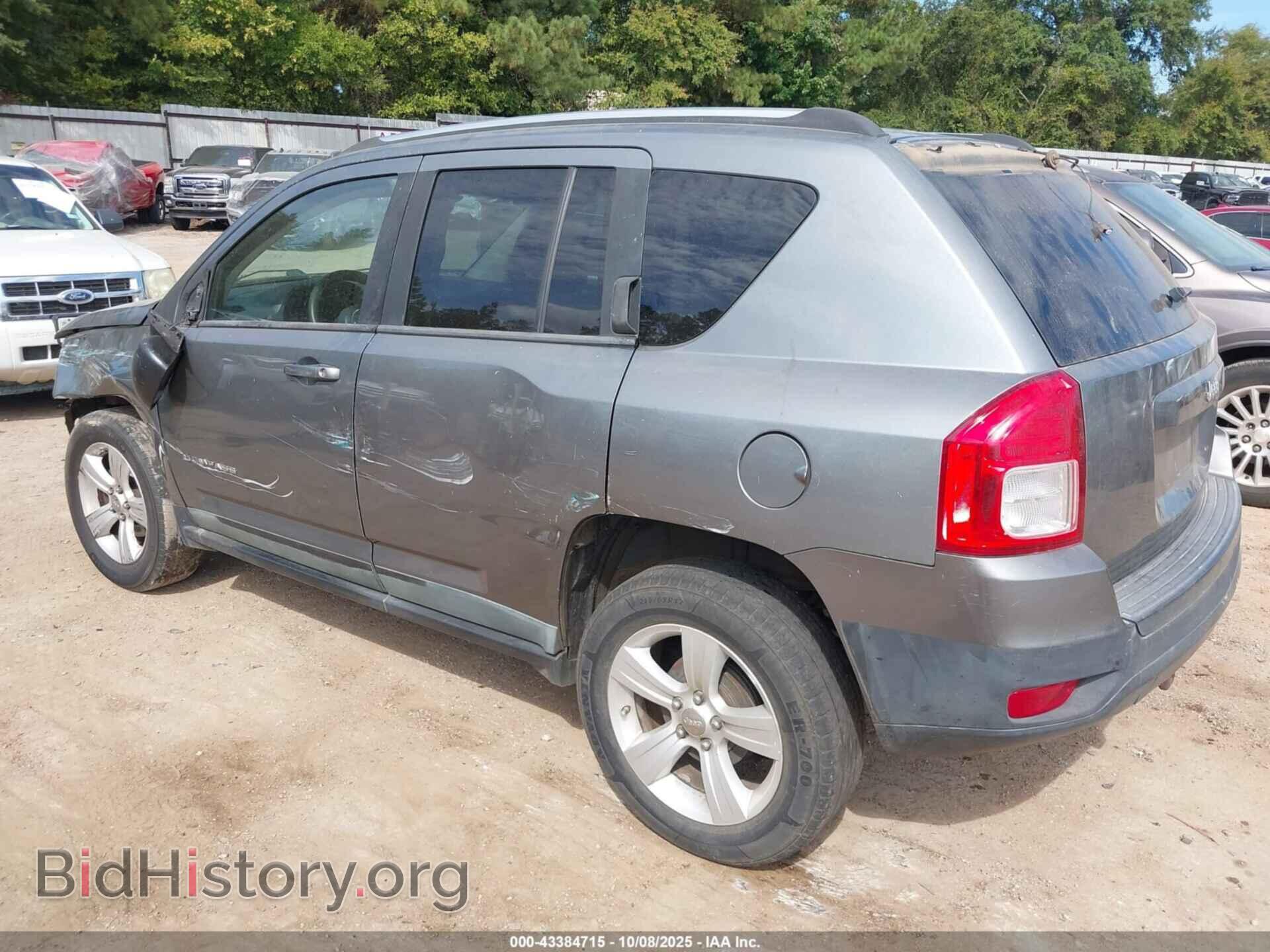 2011 JEEP COMPASS - VIN: 1J4NT1FA5BD284640 - Фото 3