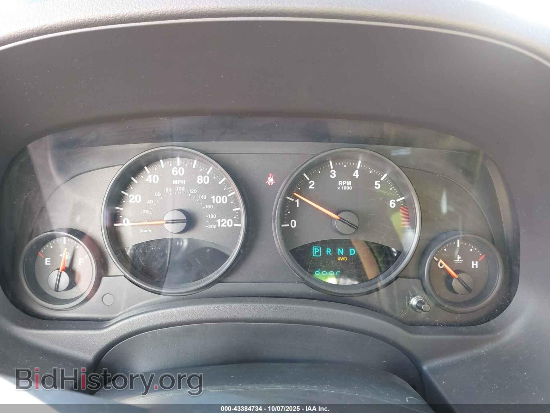 2011 JEEP COMPASS - VIN: 1J4NF1FB2BD277841 - Photo 7