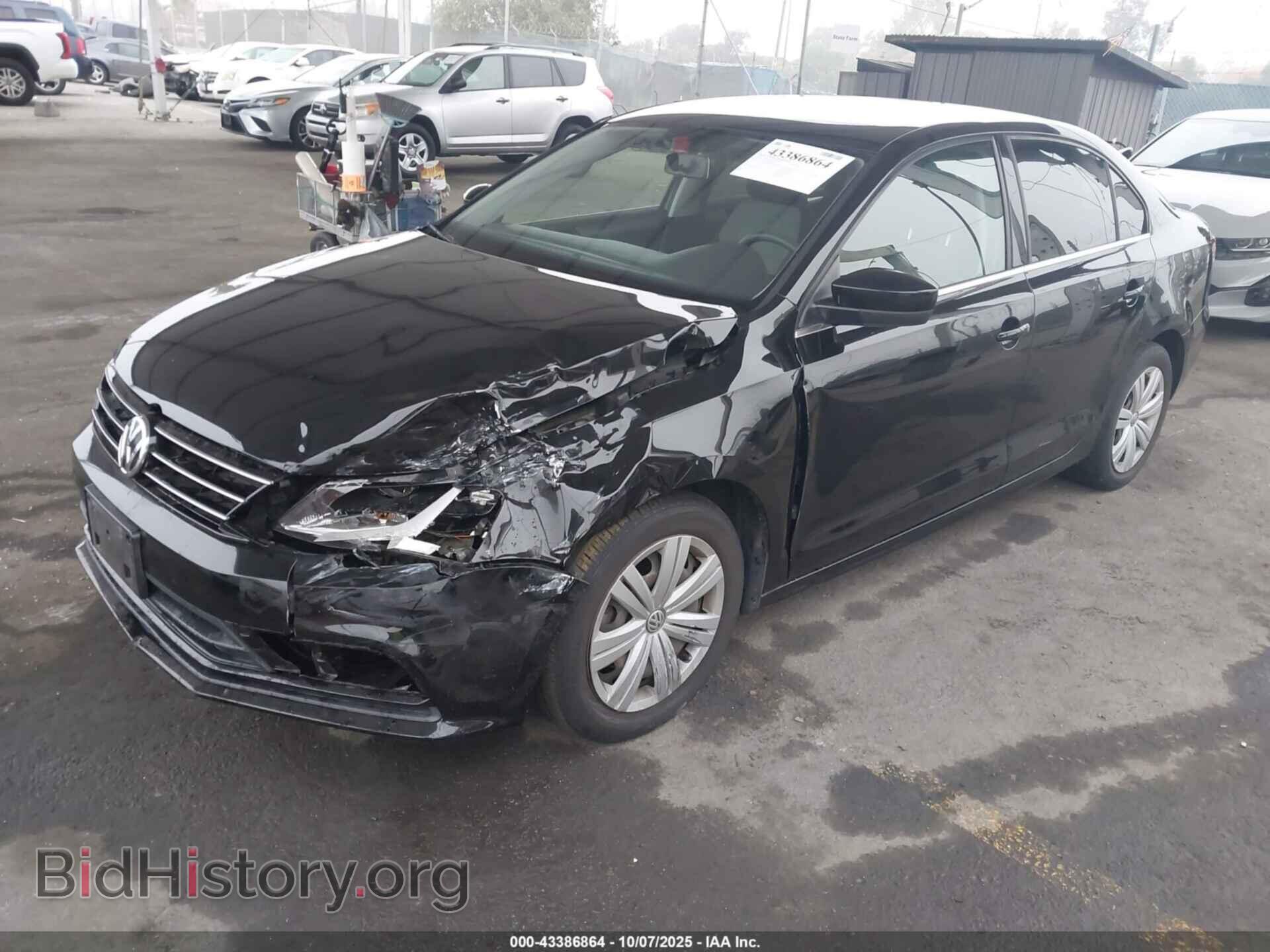 2017 VOLKSWAGEN JETTA - VIN: 3VW2B7AJ0HM393216 - Фото 2