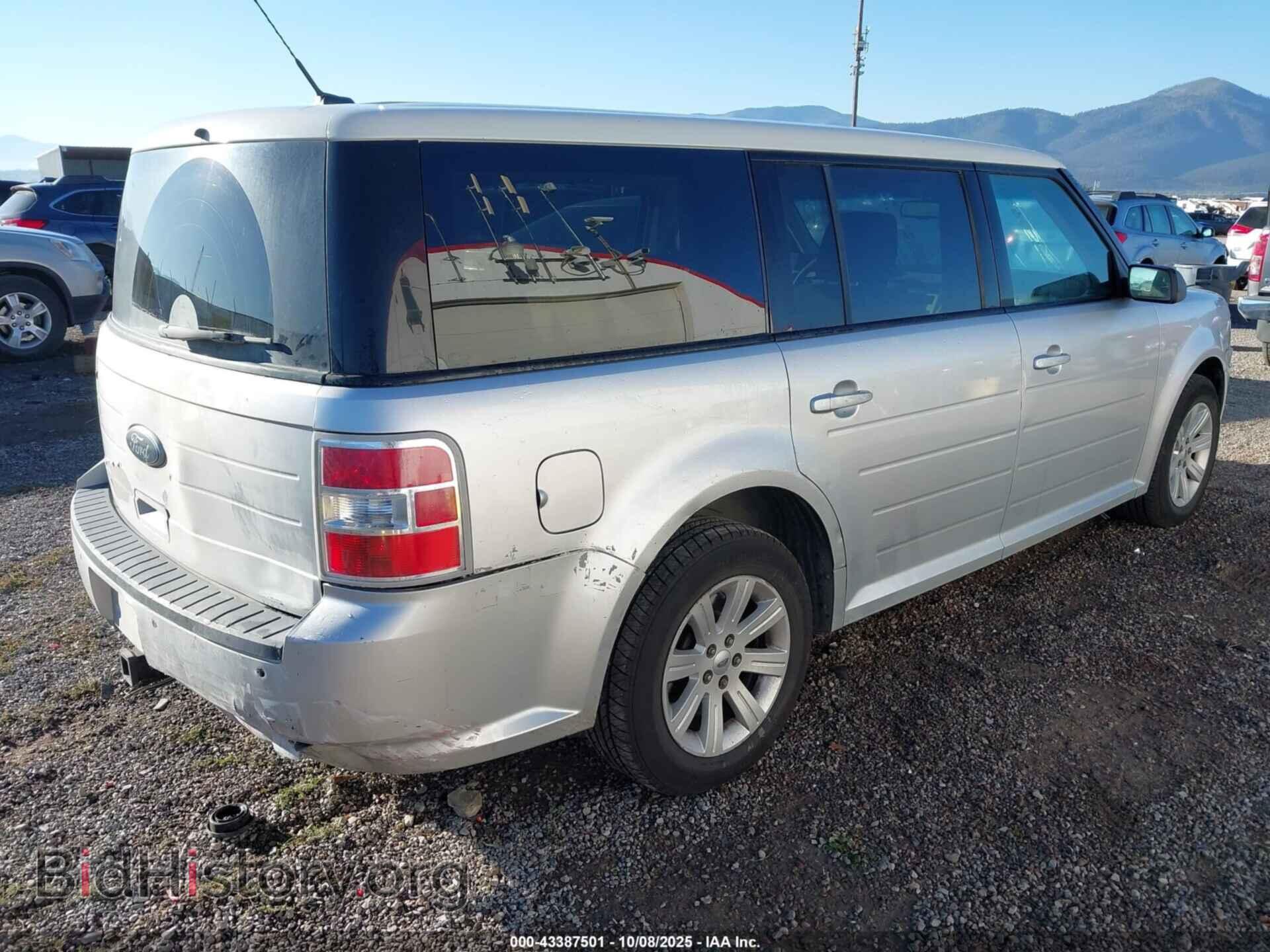 2010 FORD FLEX - VIN: 2FMGK5BCXABA58481 - Photo 4