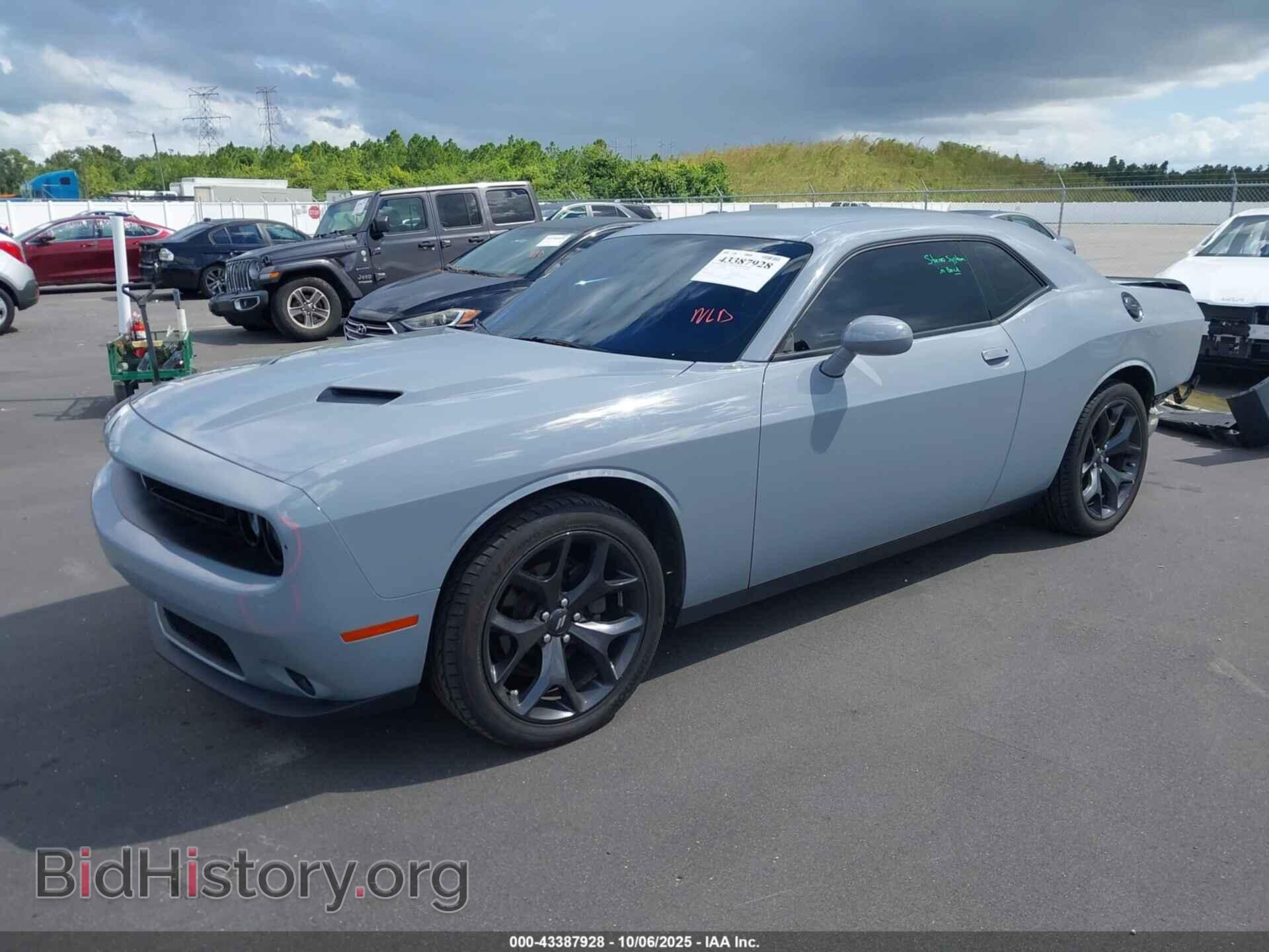 2020 DODGE CHALLENGER - VIN: 2C3CDZAG9LH240184 - Фото 2