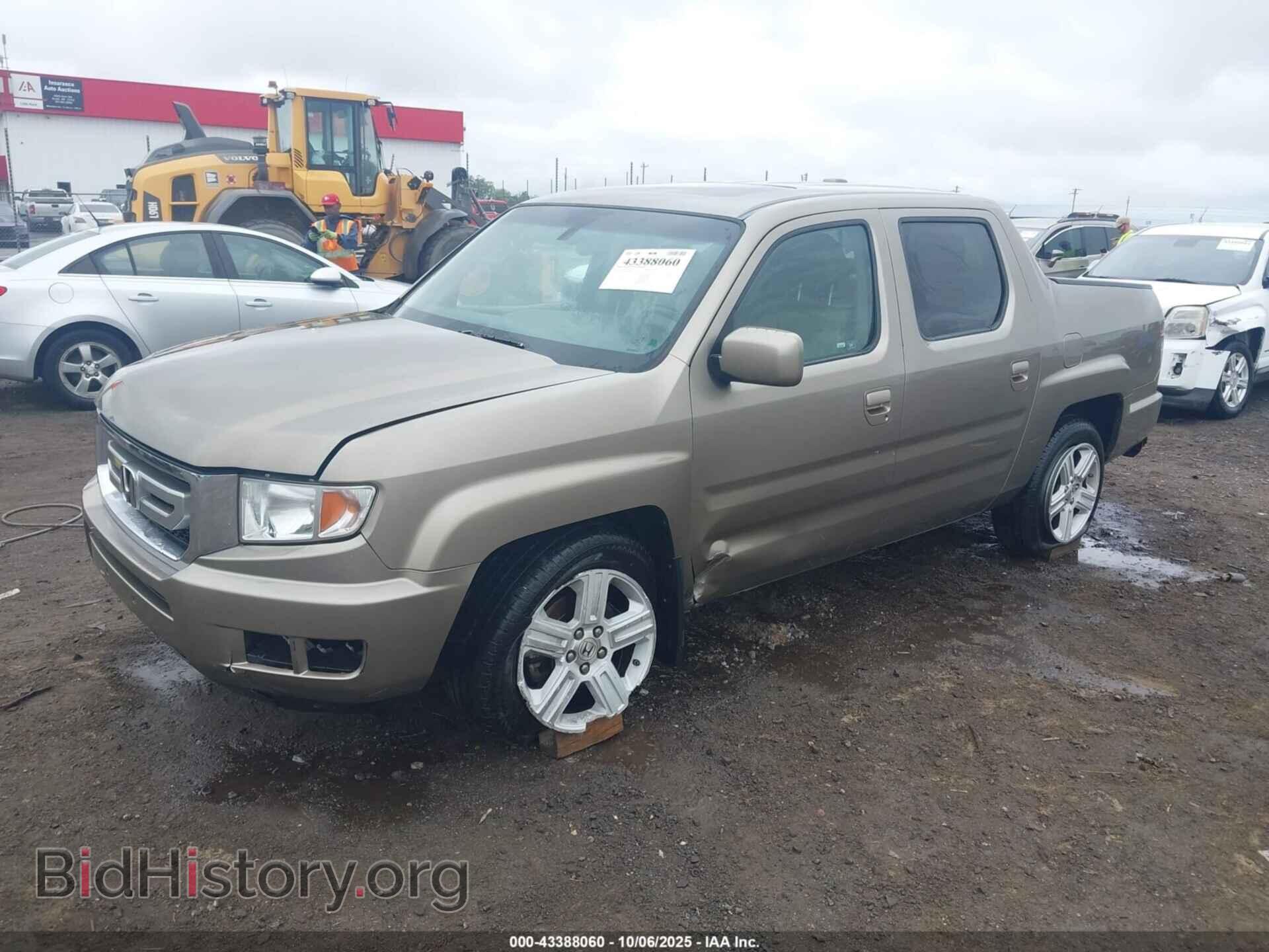 2011 HONDA RIDGELINE - VIN: 5FPYK1F54BB009978 - Фото 2