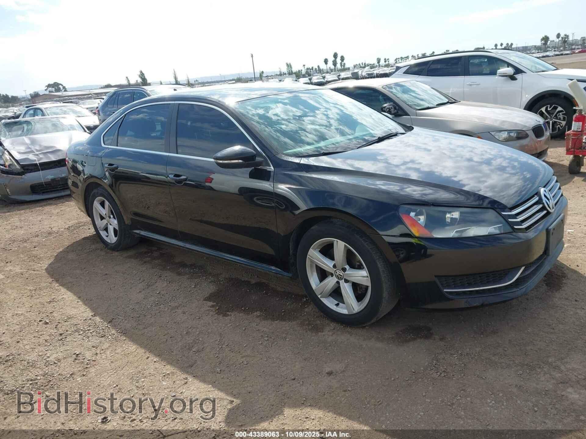 Photo 1VWBP7A31CC015435 - VOLKSWAGEN PASSAT 2012