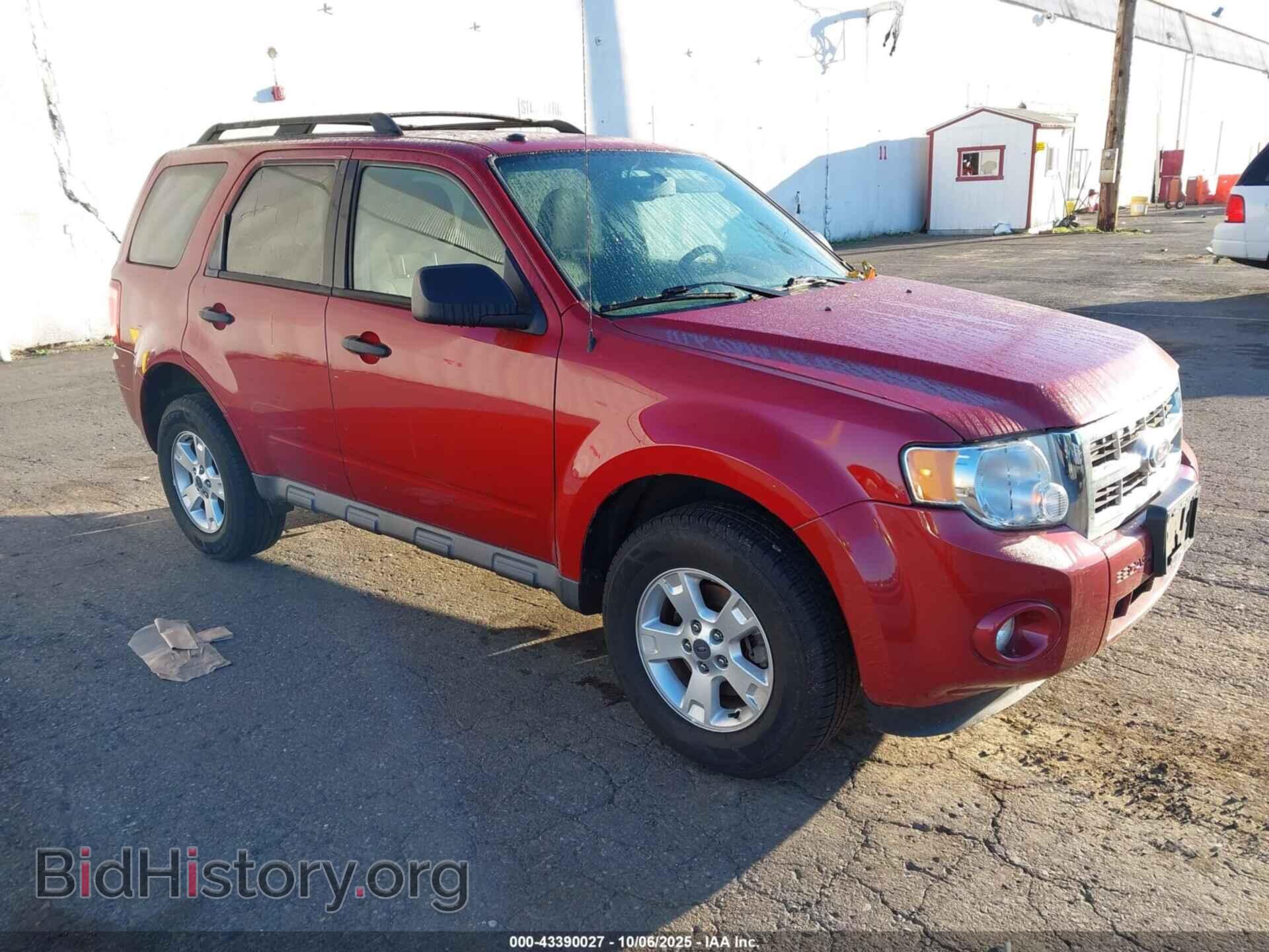 Photo 1FMCU0D75AKC92299 - FORD ESCAPE 2010
