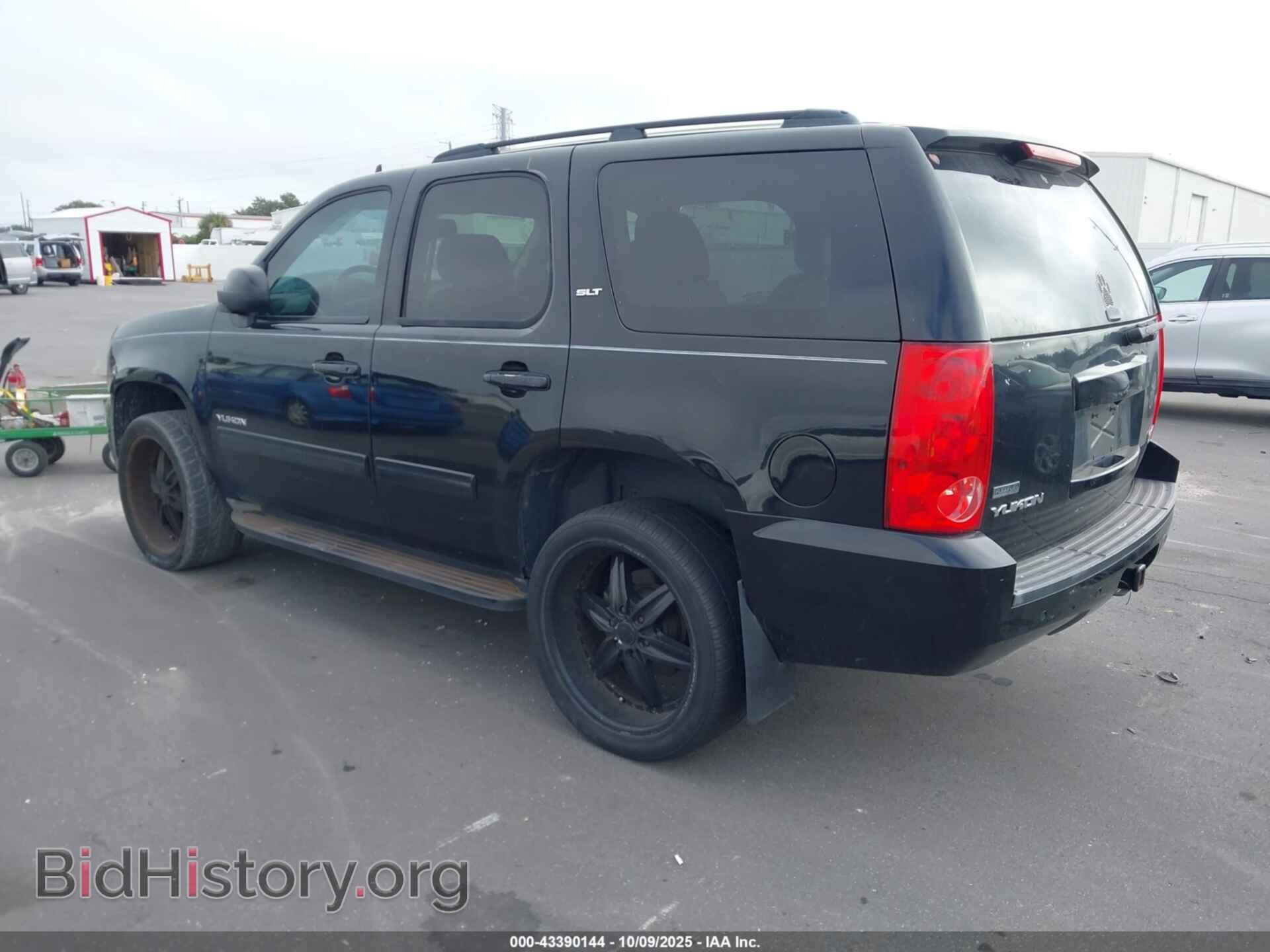 2011 GMC YUKON - VIN: 1GKS1CE07BR122275 - Фото 3