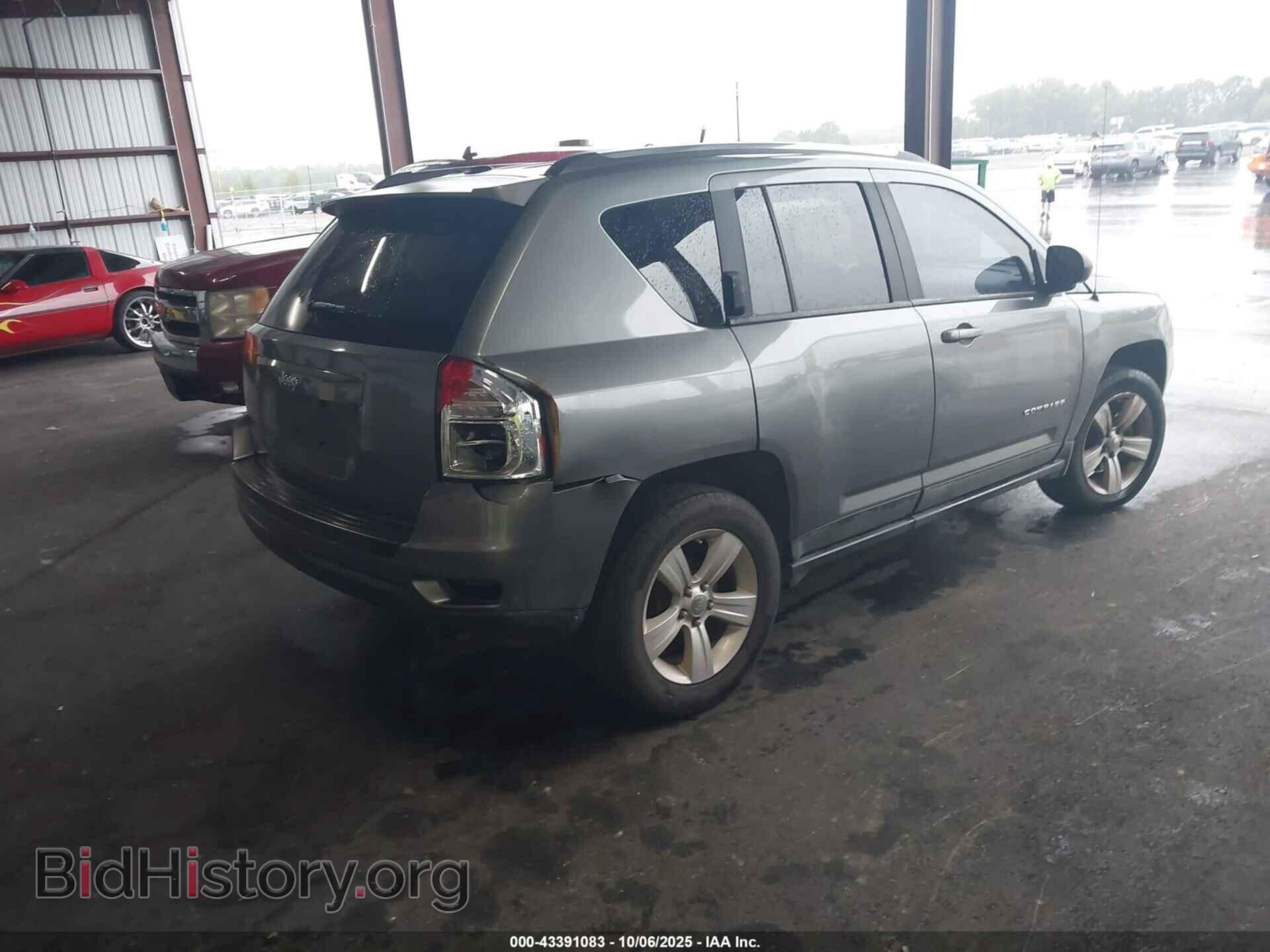2011 JEEP COMPASS - VIN: 1J4NT1FA8BD290206 - Фото 4