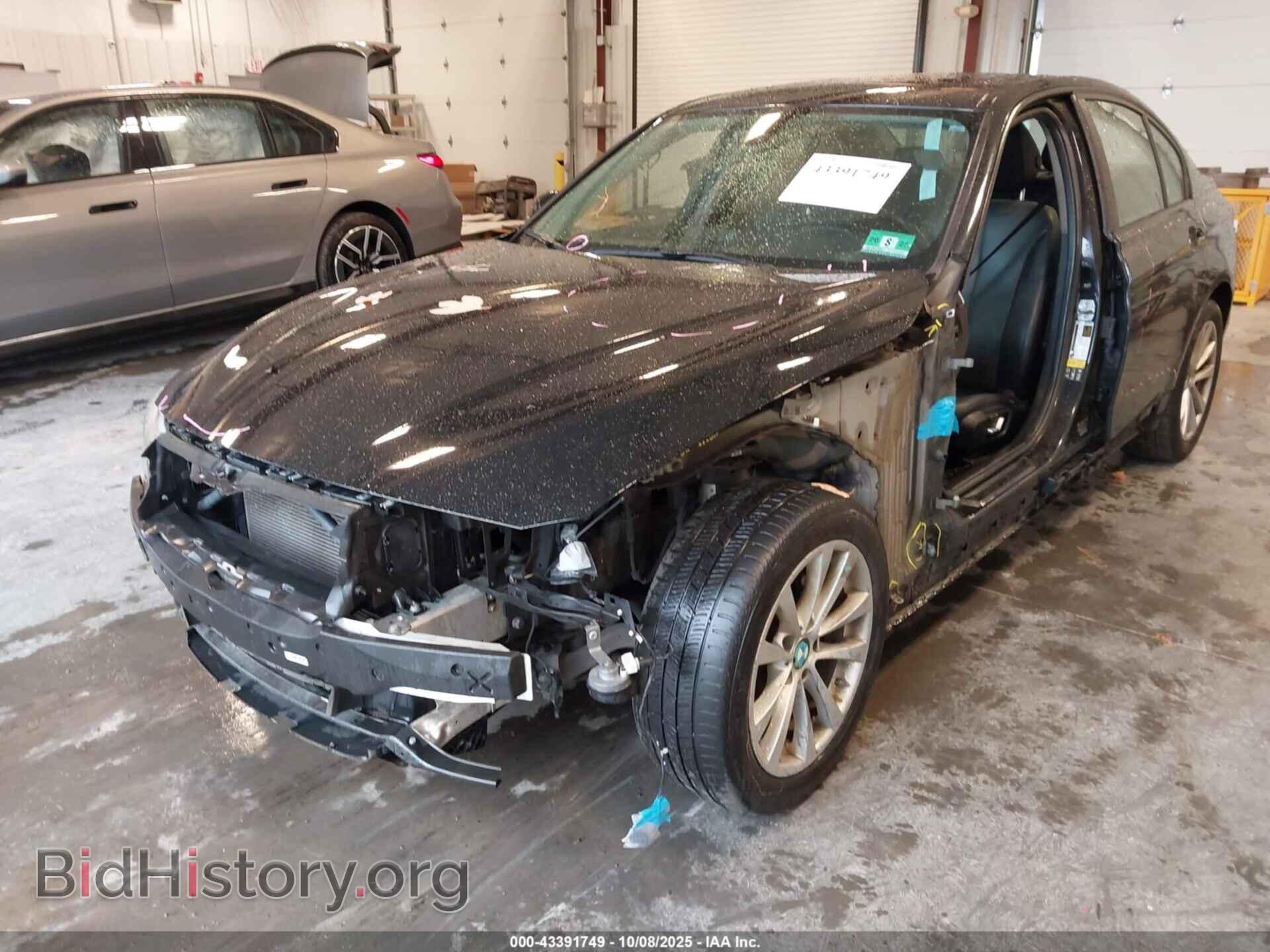 2016 BMW 320I - VIN: WBA8E5G53GNU20865 - Фото 6