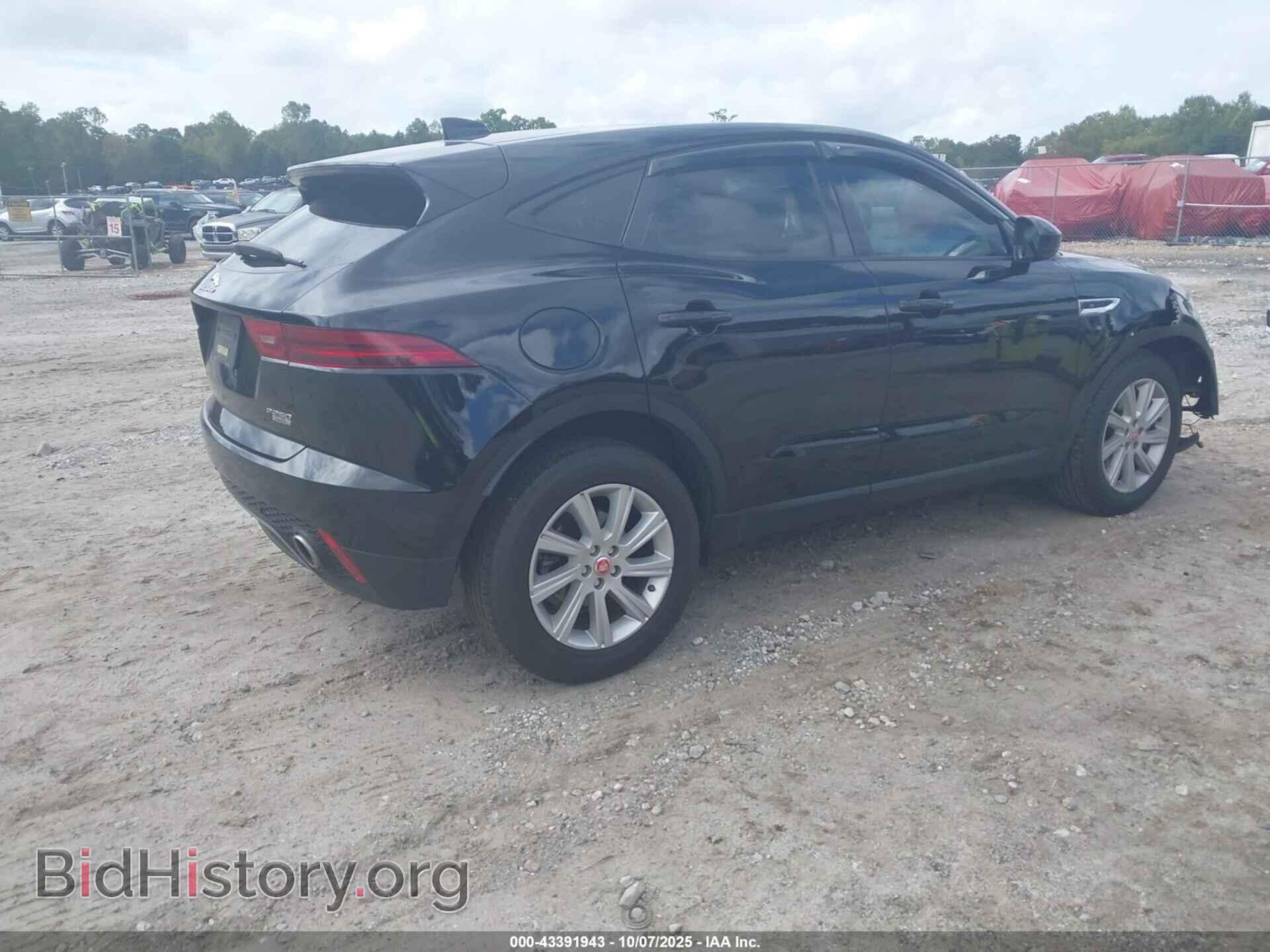 2019 JAGUAR E-PACE - VIN: SADFJ2FX6K1Z42529 - Фото 4
