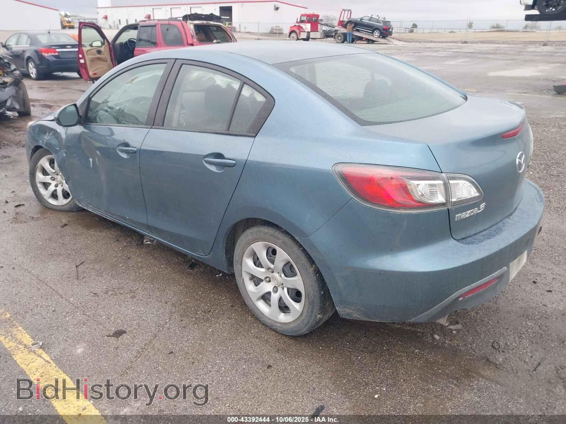 2010 MAZDA MAZDA3 - VIN: JM1BL1SG2A1301073 - Фото 3