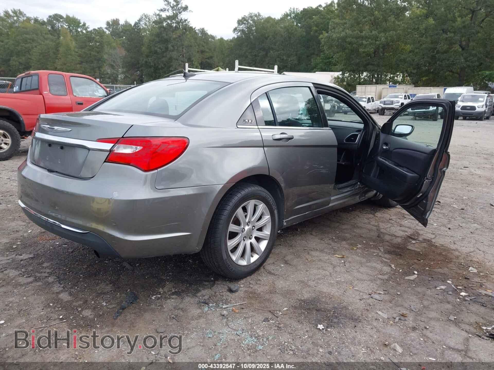 2013 CHRYSLER 200 - VIN: 1C3CCBBB5DN672972 - Фото 4