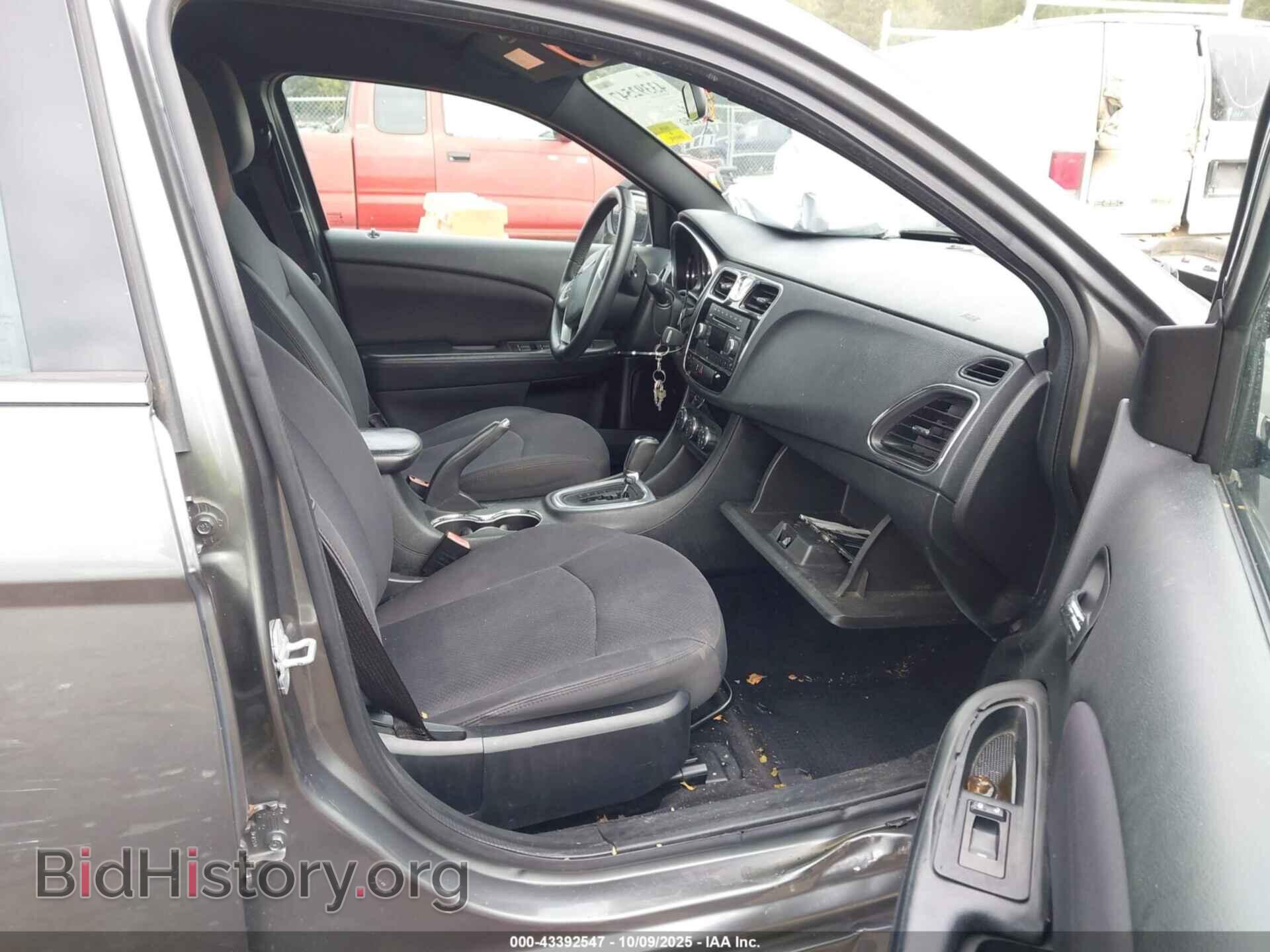 2013 CHRYSLER 200 - VIN: 1C3CCBBB5DN672972 - Фото 5