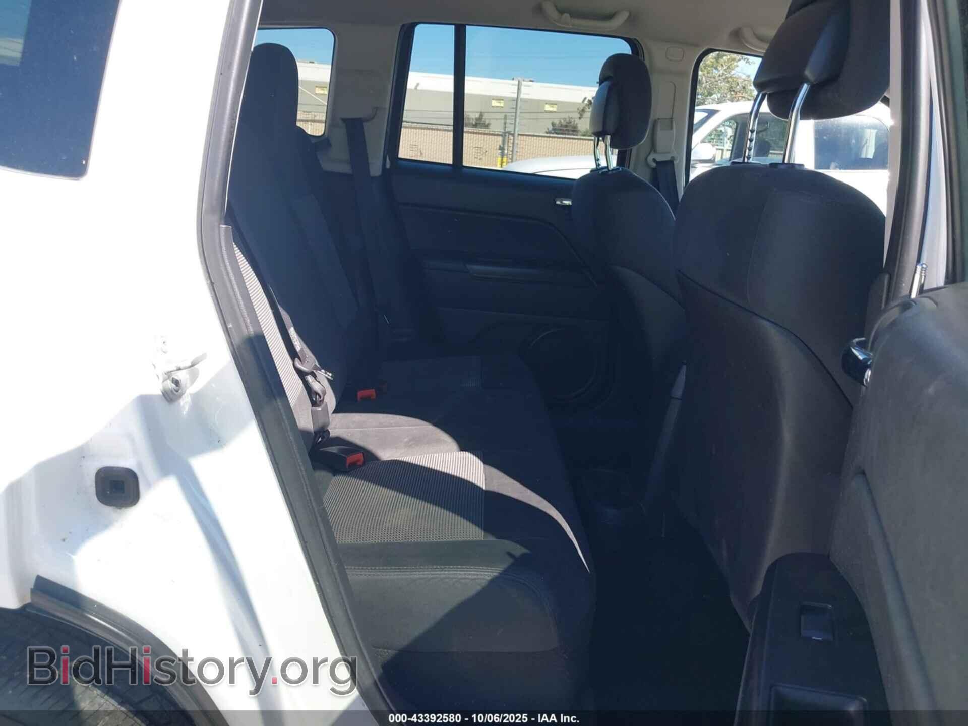 2012 JEEP COMPASS - VIN: 1C4NJDBB1CD662269 - Фото 8