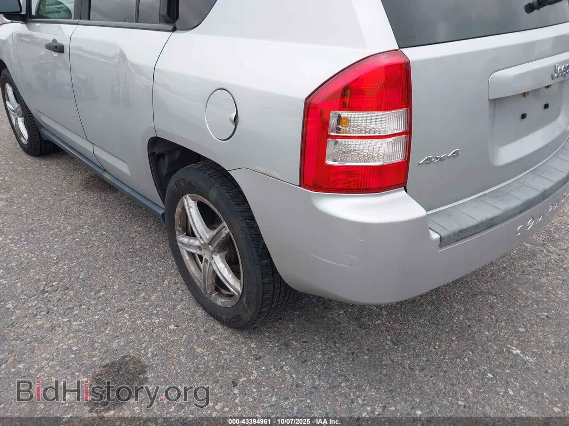 2007 JEEP COMPASS - VIN: 1J8FF47W57D213743 - Photo 6