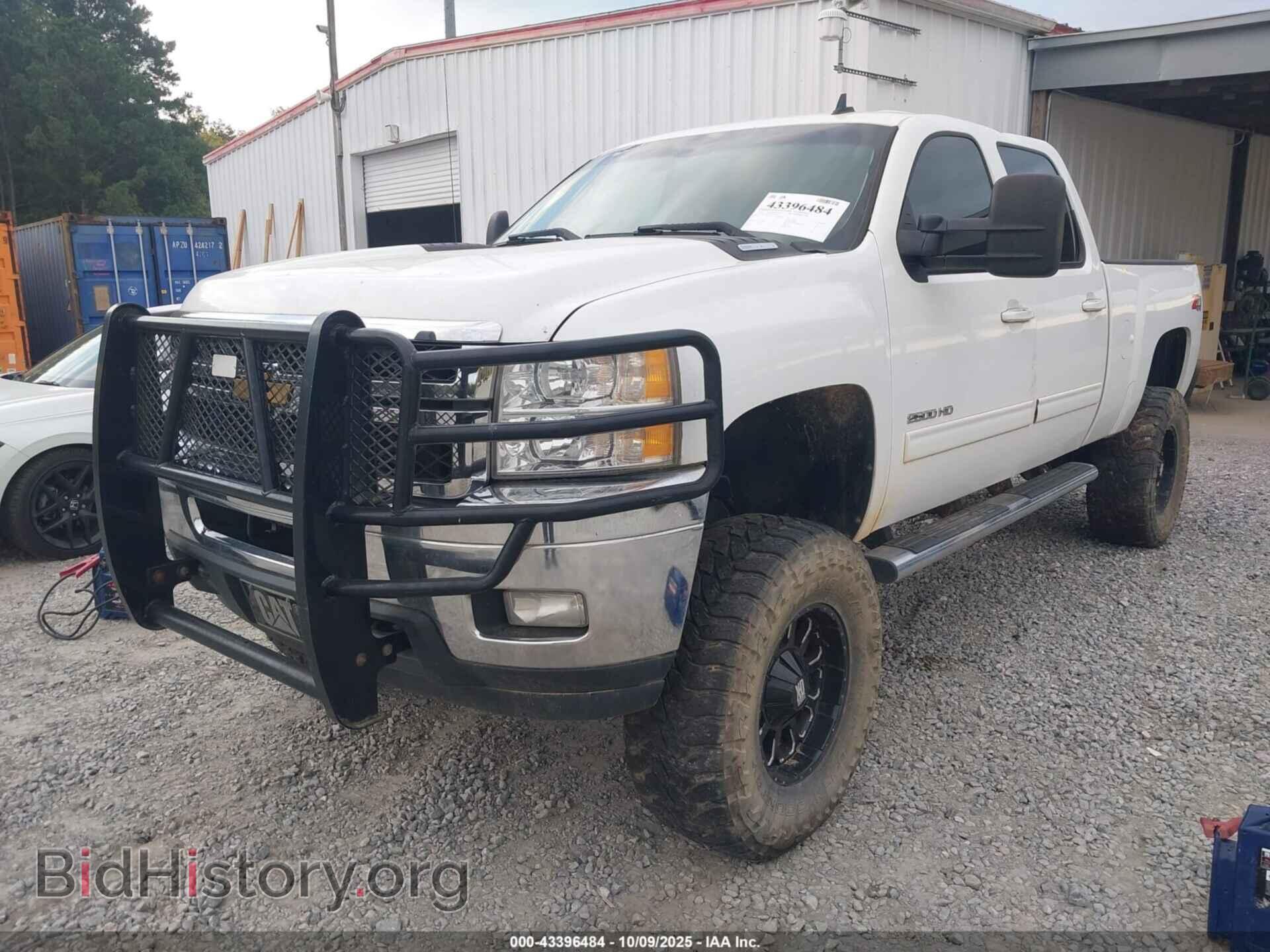 2013 CHEVROLET SILVERADO 2500HD - VIN: 1GC1KYE83DF108790 - Фото 2
