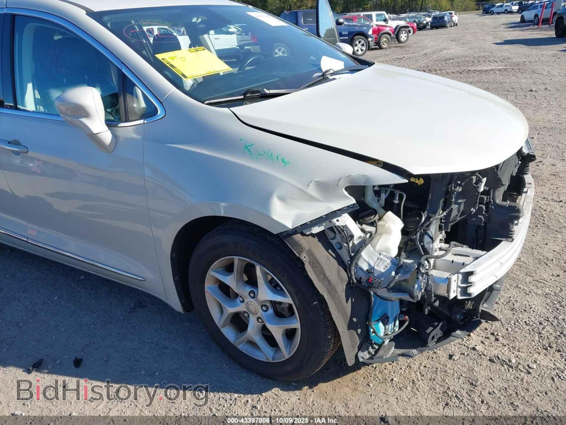2017 CHRYSLER PACIFICA - VIN: 2C4RC1EG3HR708383 - Фото 6