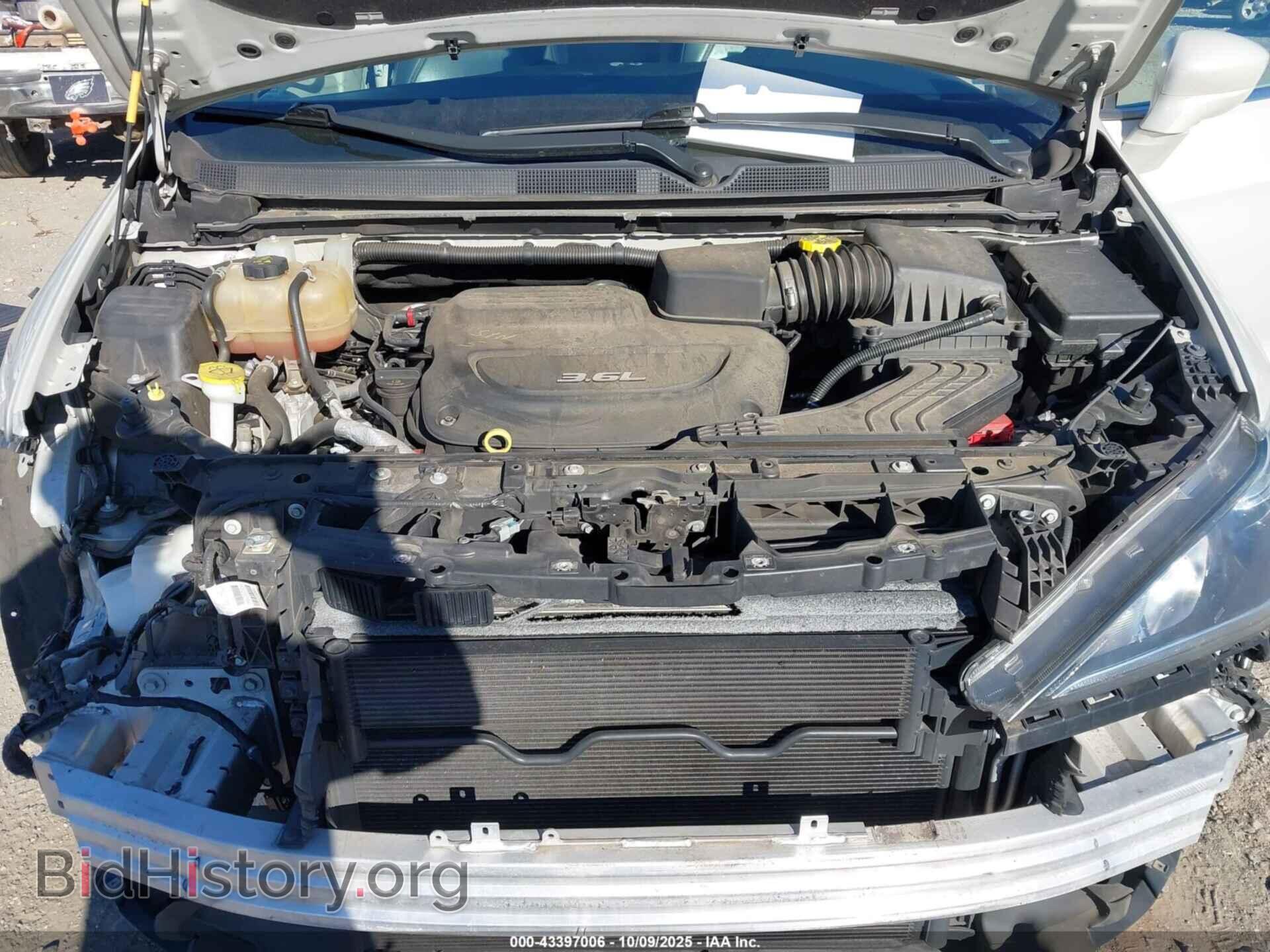 2017 CHRYSLER PACIFICA - VIN: 2C4RC1EG3HR708383 - Фото 10