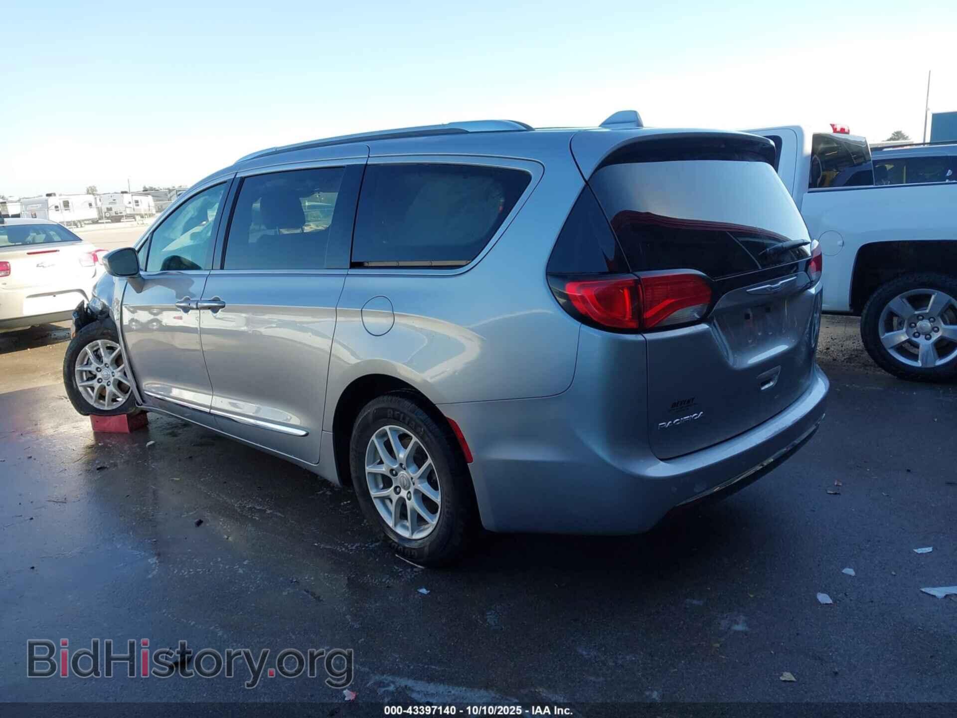 2020 CHRYSLER PACIFICA - VIN: 2C4RC1BG5LR173361 - Фото 3