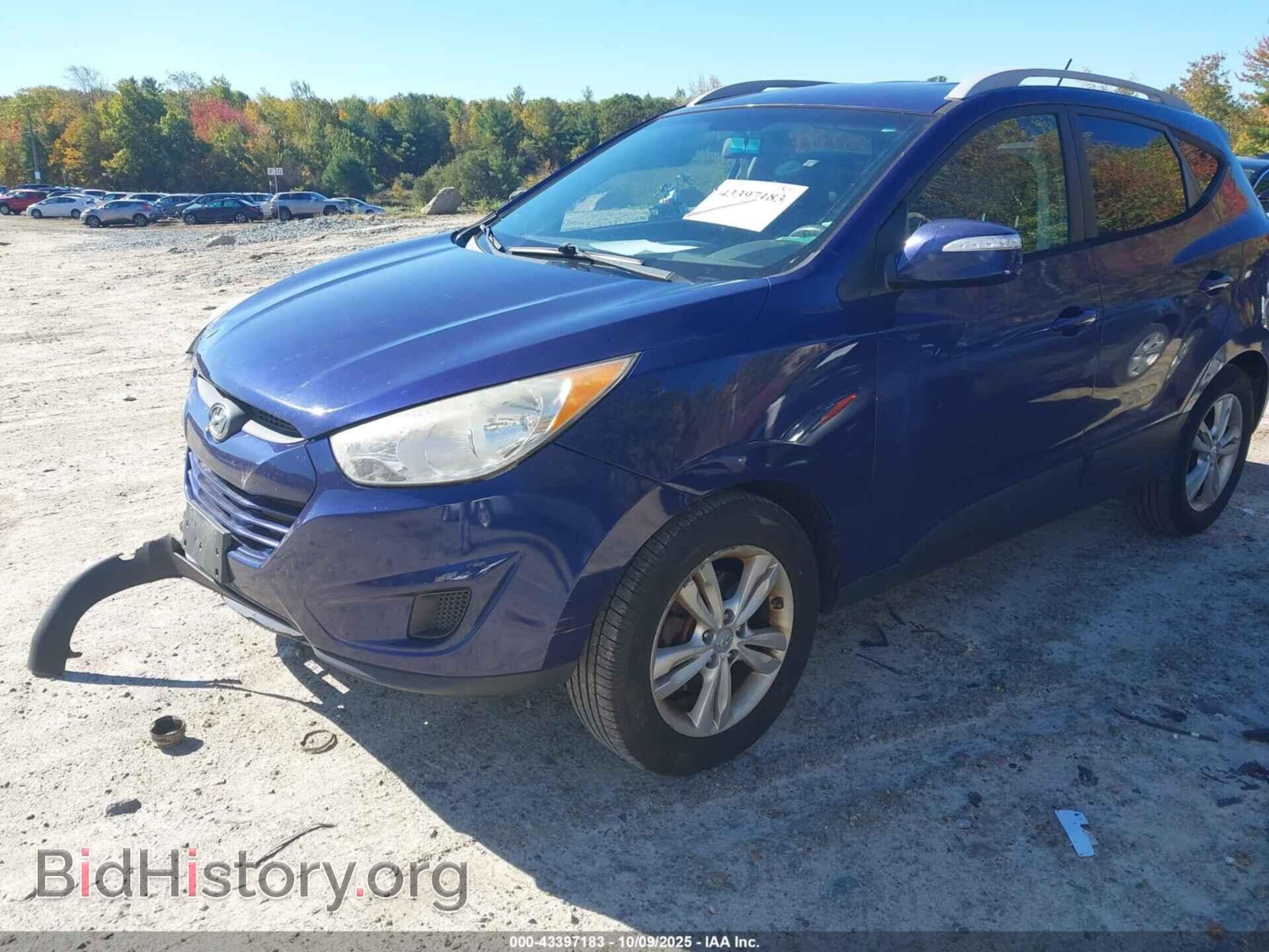 2012 HYUNDAI TUCSON - VIN: KM8JUCAC3CU396520 - Фото 2