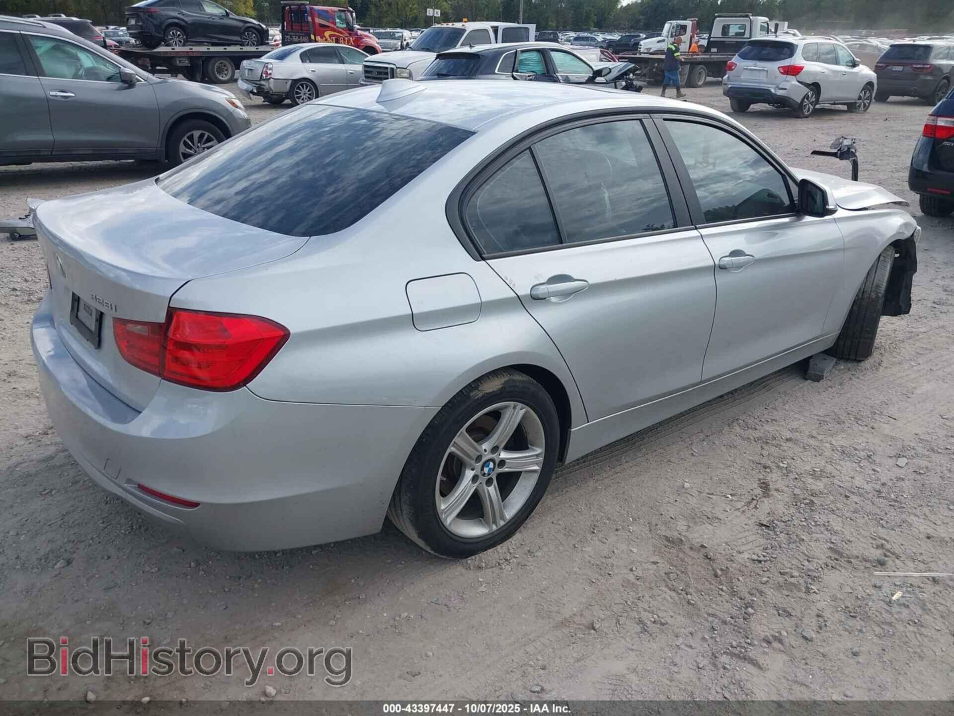 2012 BMW 328I - VIN: WBA3A5C57CF349489 - Фото 4
