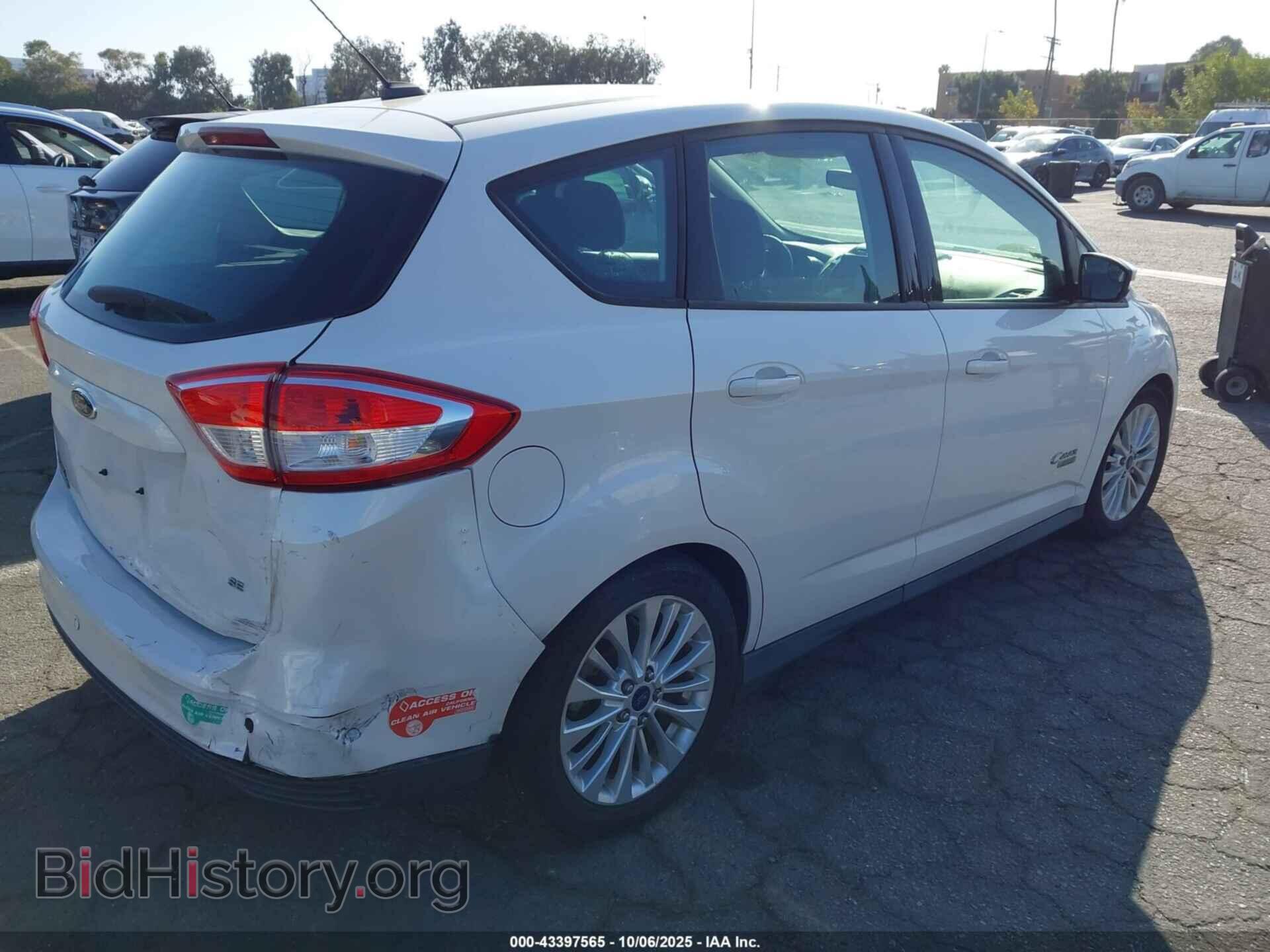 2017 FORD C-MAX ENERGI - VIN: 1FADP5EU8HL105696 - Фото 4